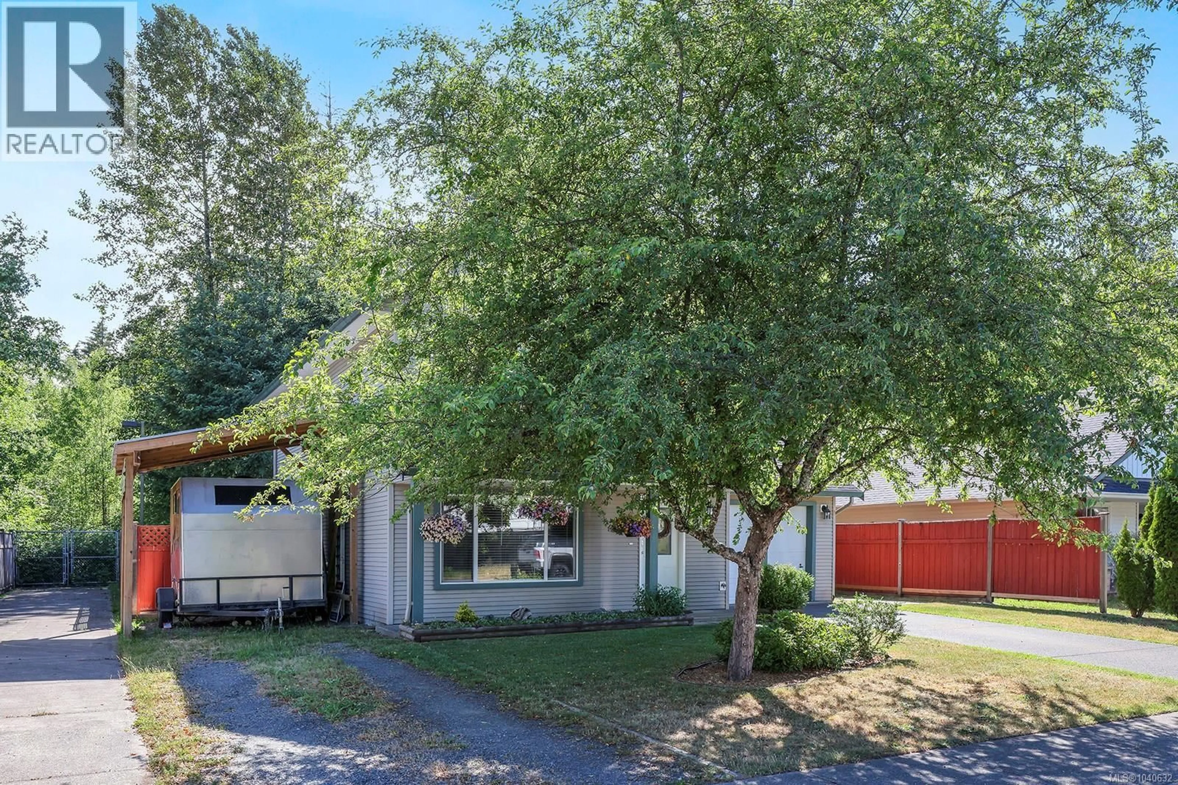 A pic from outside/outdoor area/front of a property/back of a property/a pic from drone, street for 1487 KREBS CRESCENT, Courtenay British Columbia V9N9E9