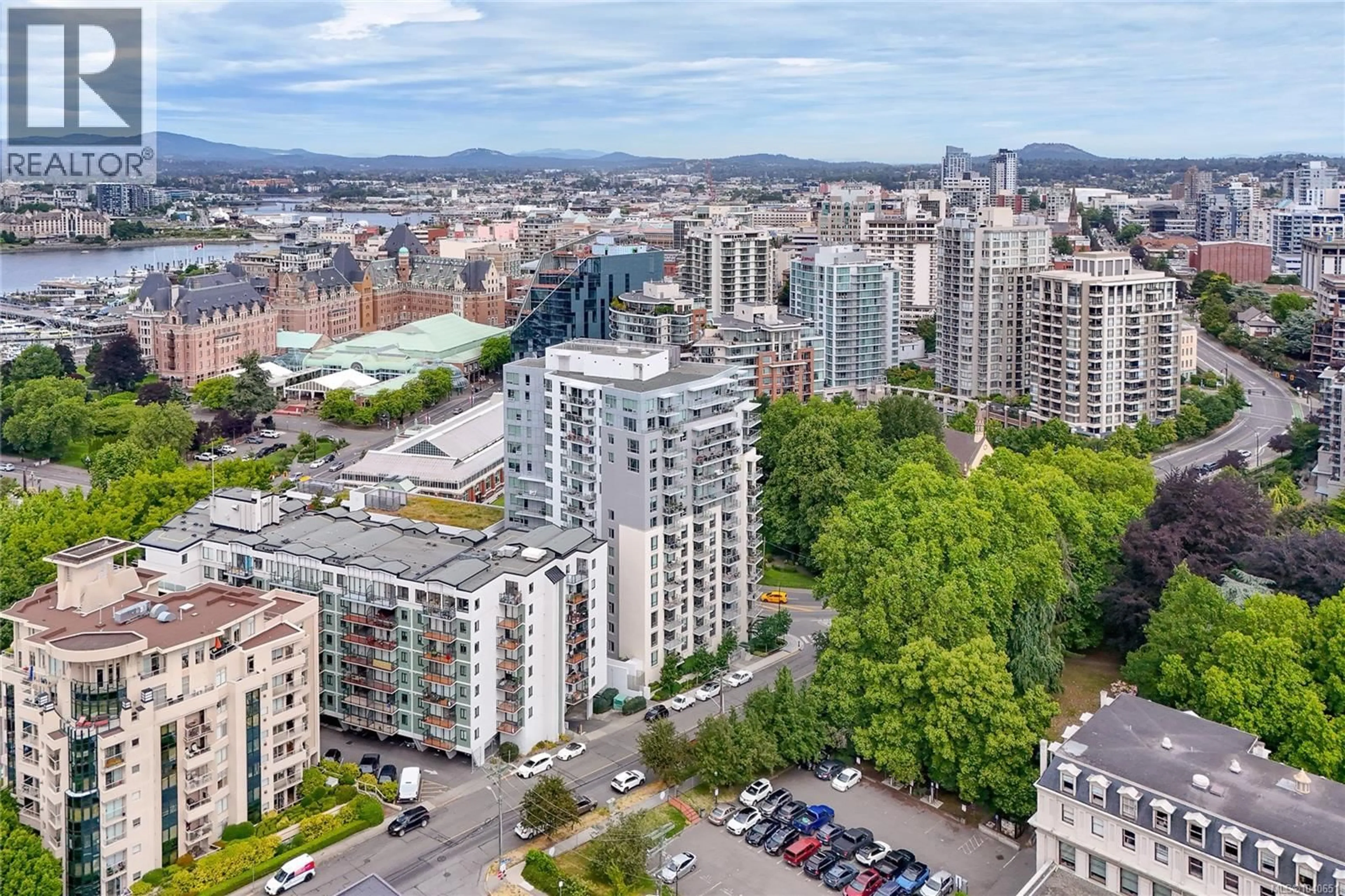 A pic from outside/outdoor area/front of a property/back of a property/a pic from drone, city buildings view from balcony for 1202 - 777 BELLEVILLE STREET, Victoria British Columbia V8W0G1