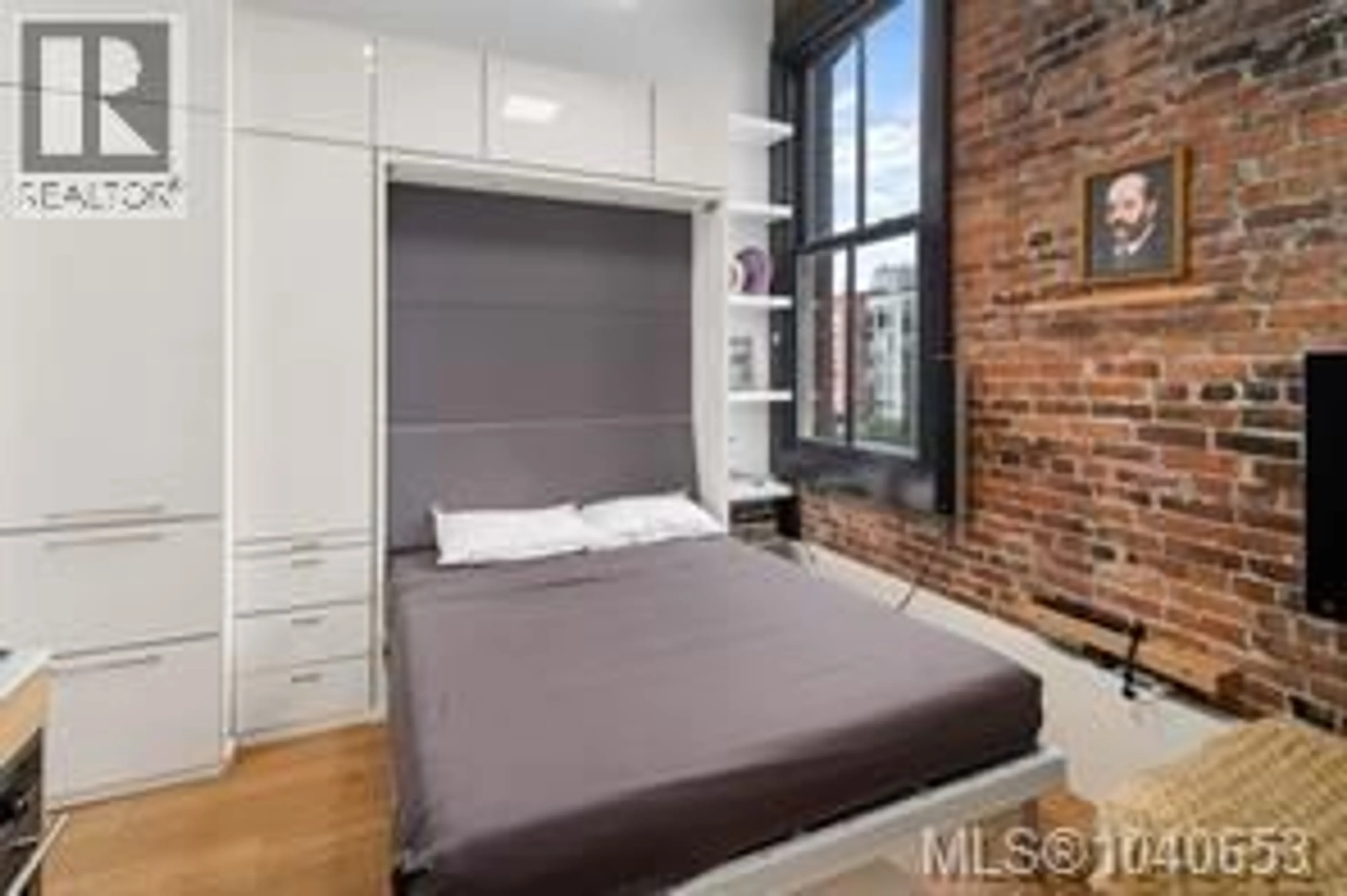Bedroom with bed, unknown for 226 - 1610 STORE STREET, Victoria British Columbia V8W0E3