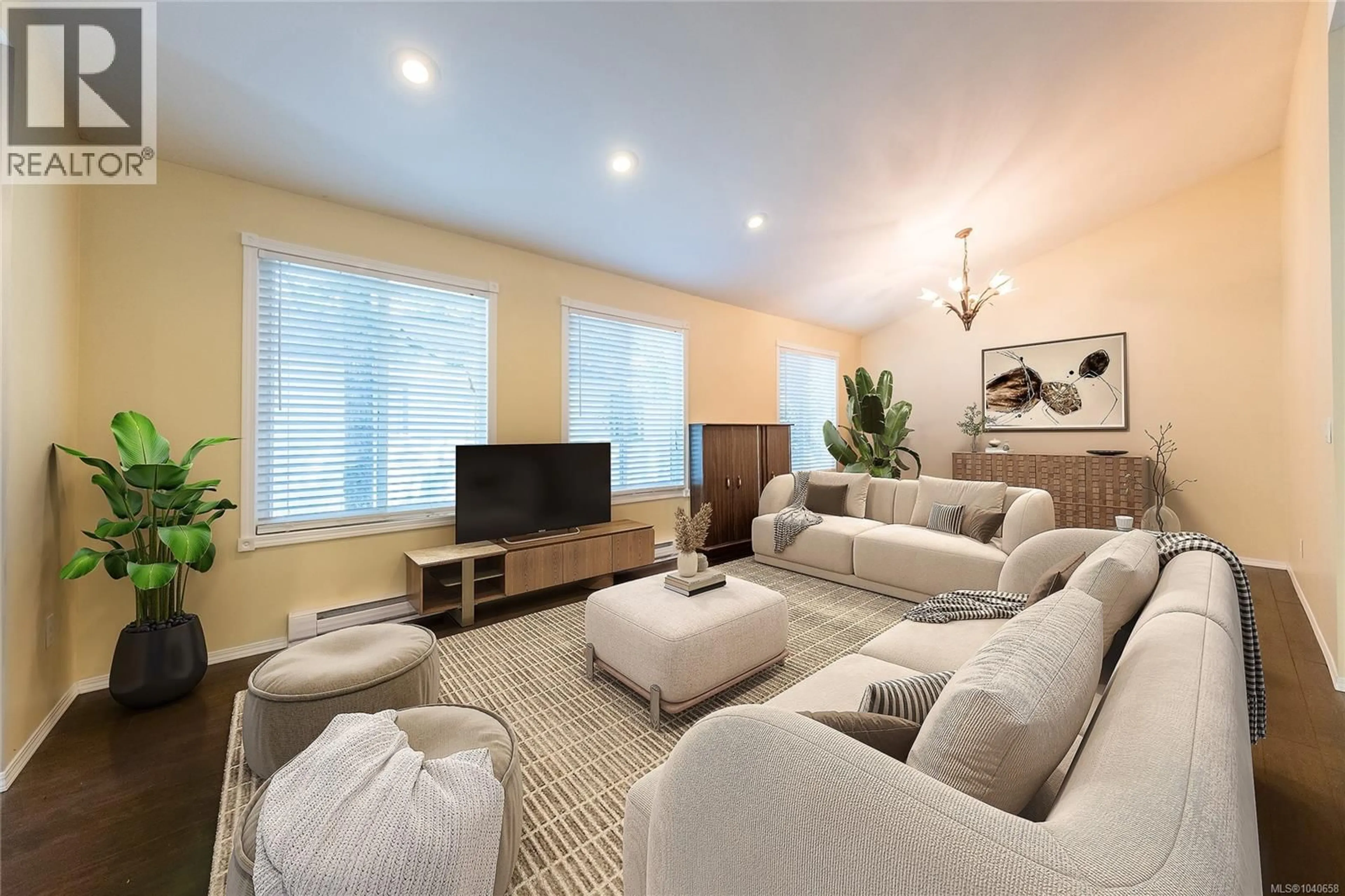 Living room with furniture, unknown for 7 - 1310 SPRUSTON ROAD, Cassidy British Columbia V9X1R2