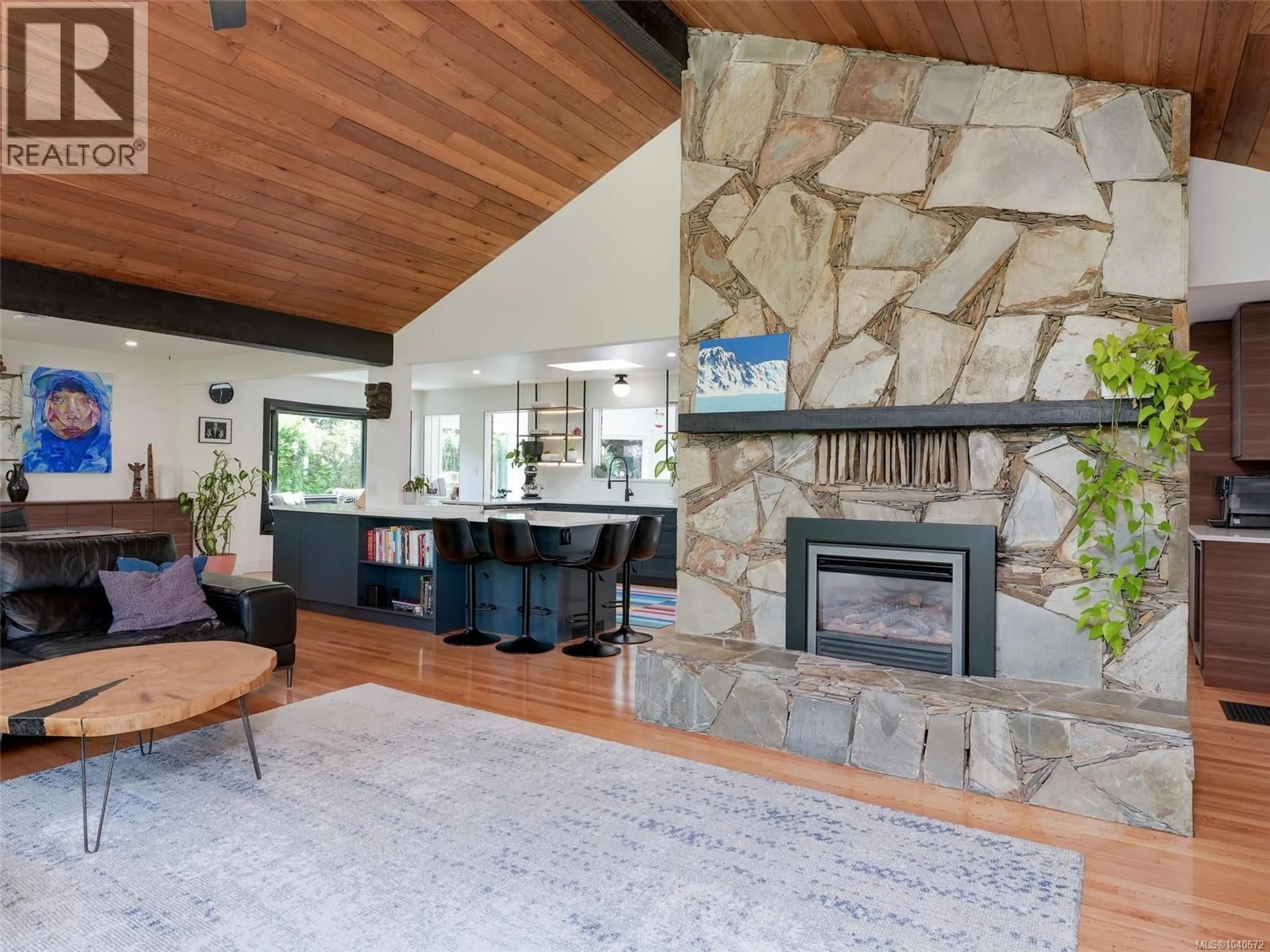 Unknown for 1657 ASH ROAD, Saanich British Columbia V8N2T2