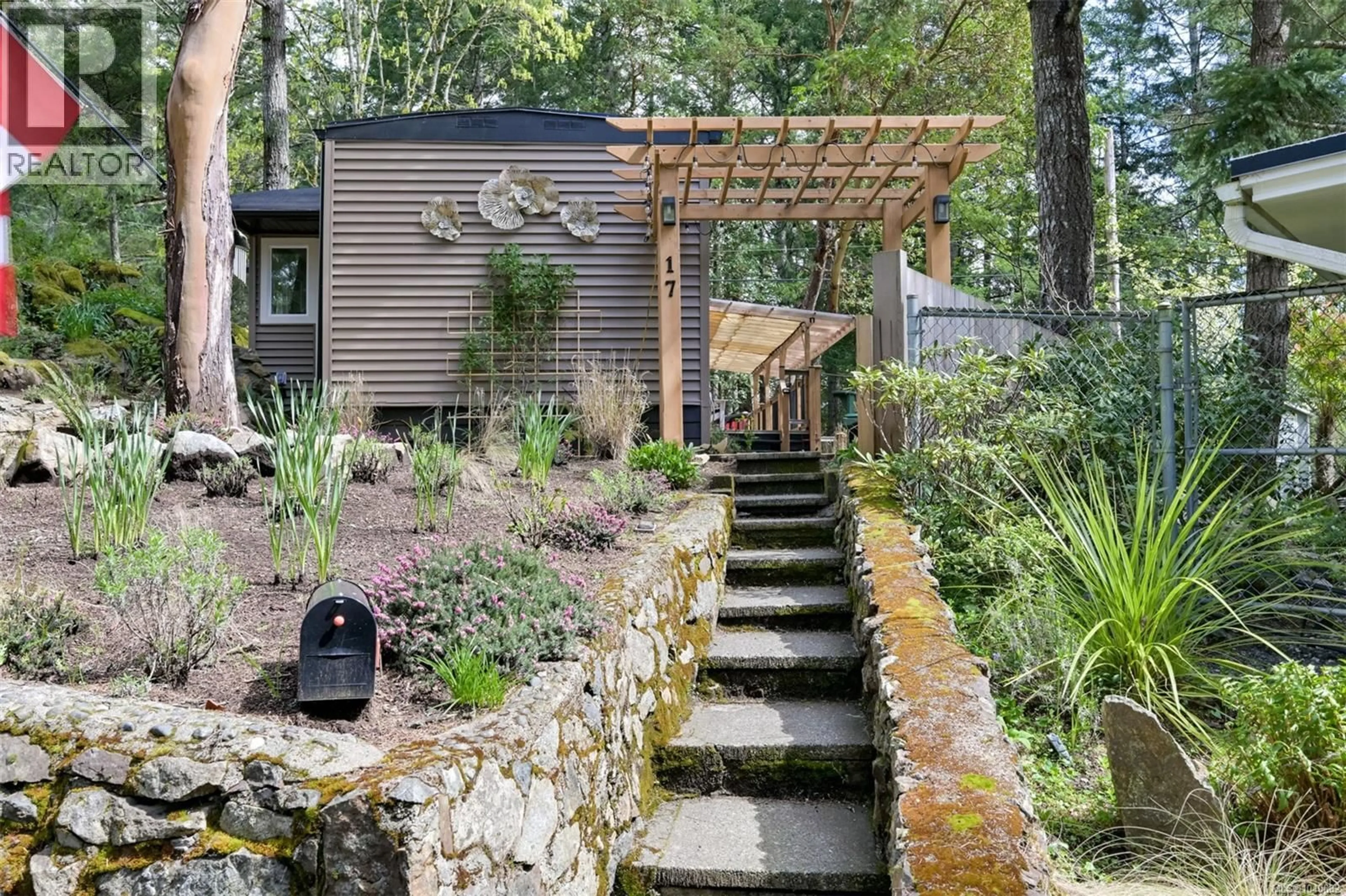 Patio, unknown for 17 - 2500 FLORENCE LAKE ROAD, Langford British Columbia V9B4H2