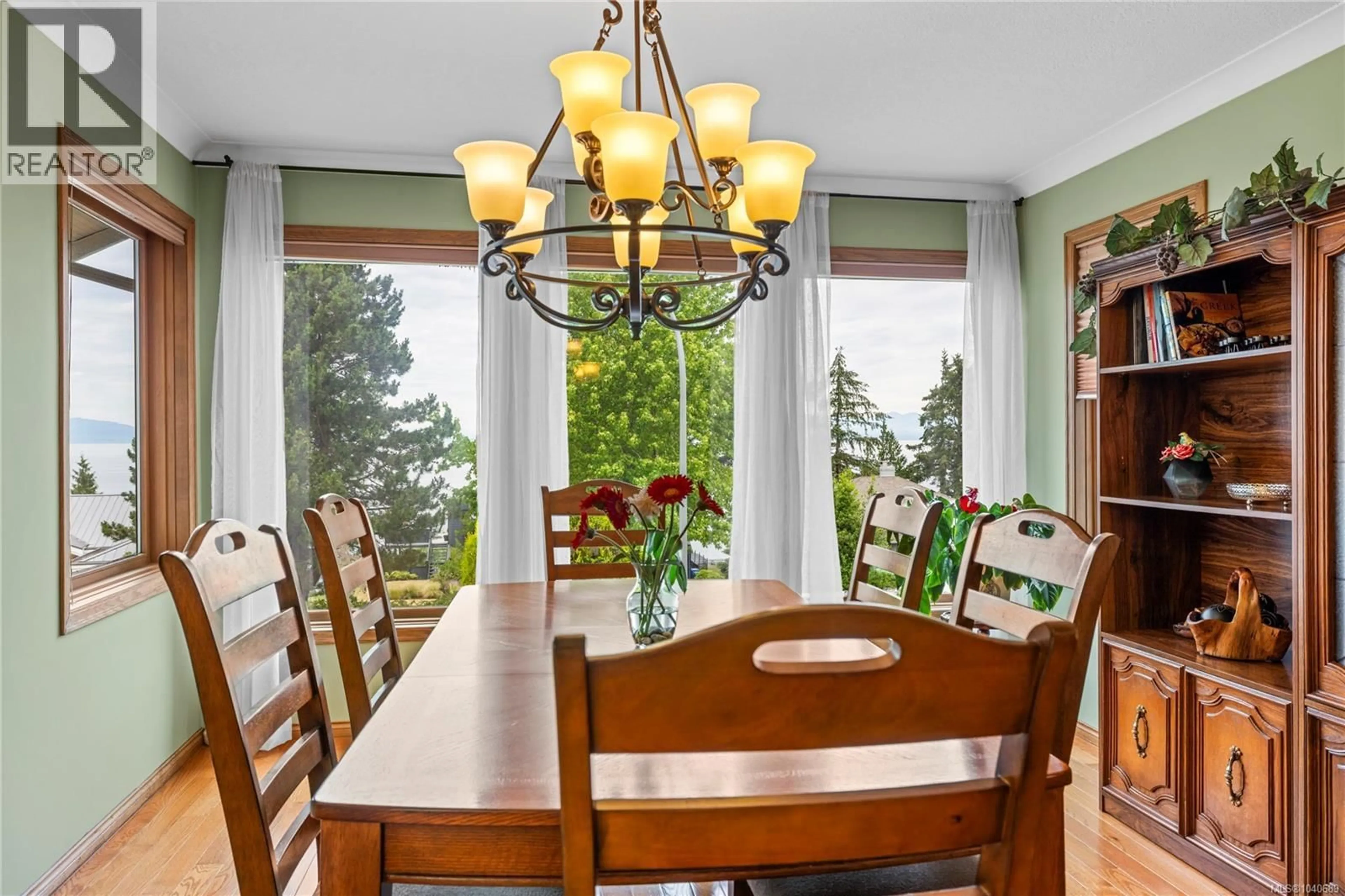 Dining room, unknown for 5213 FILLINGER CRESCENT, Nanaimo British Columbia V9V1H7