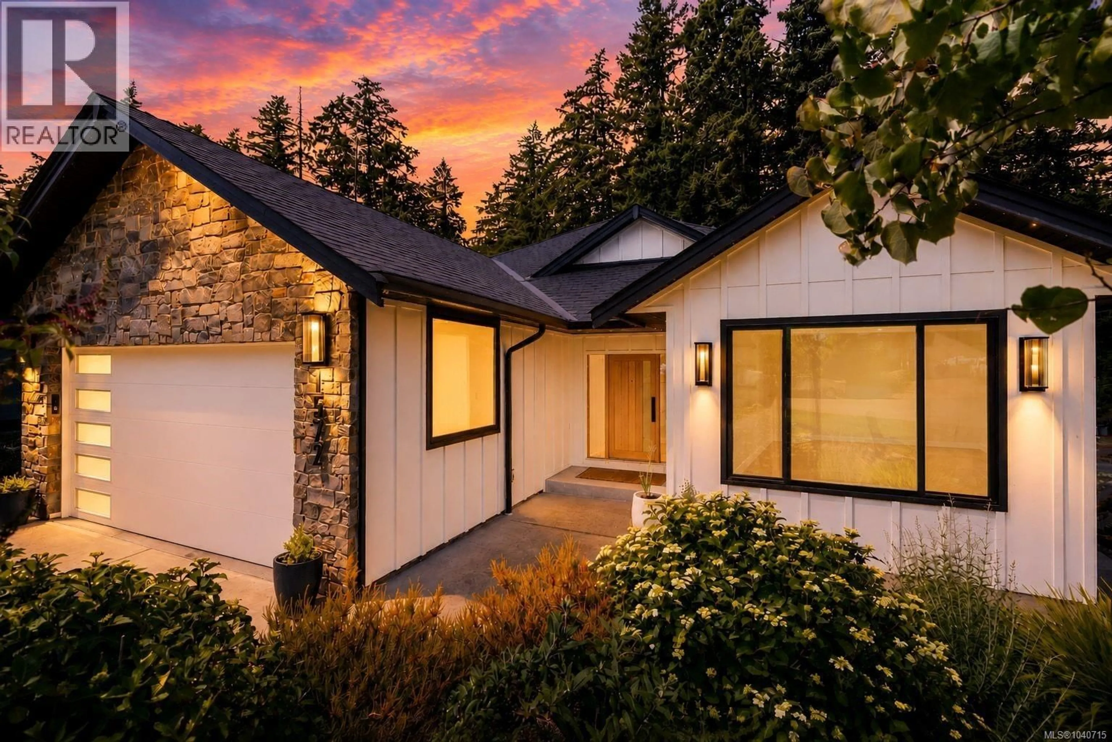 Home with vinyl exterior material, mountain view for 1572 NIMPKISH PLACE, Duncan British Columbia V9L0A6