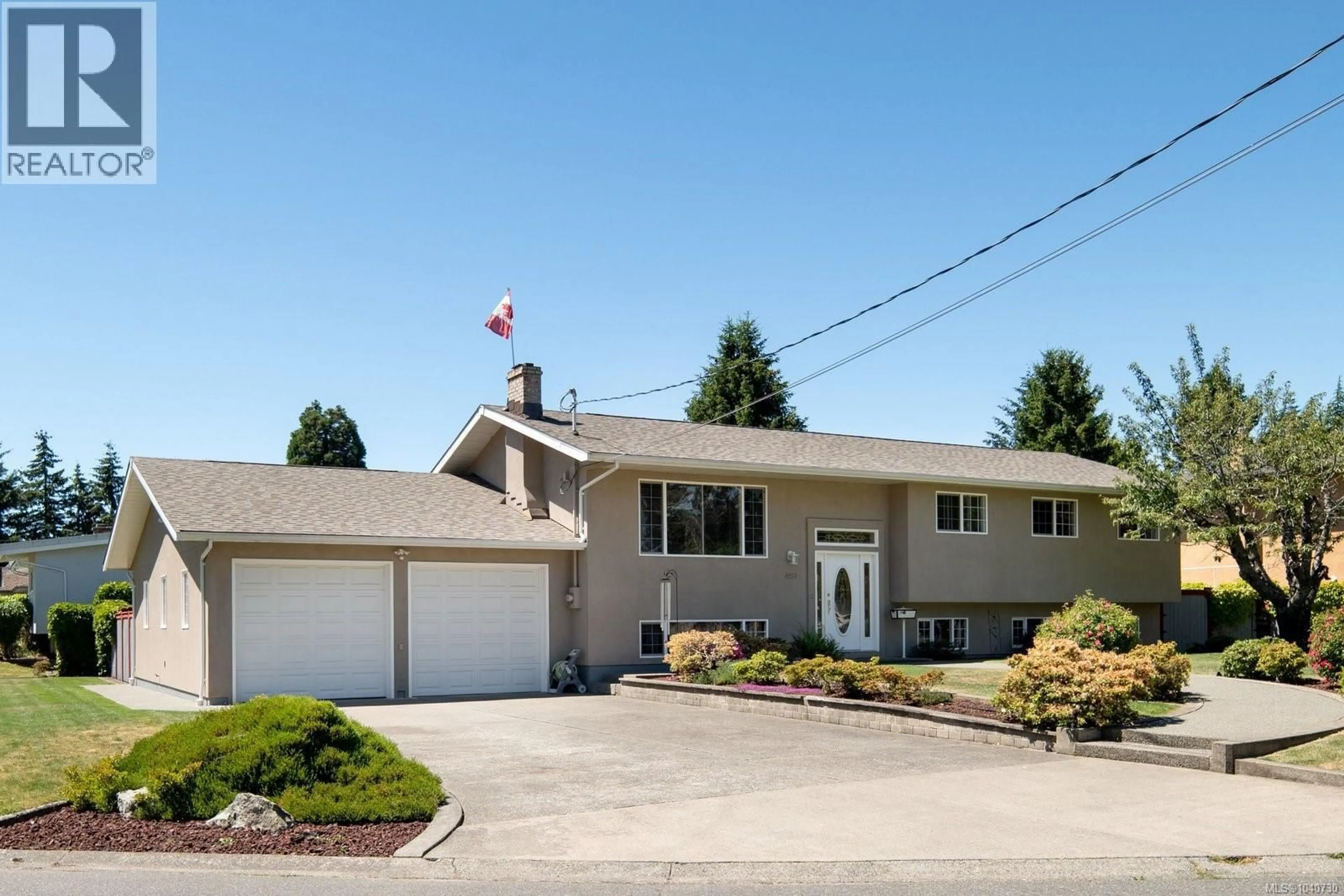 Home with vinyl exterior material, street for 4150 LONGVIEW DRIVE, Saanich British Columbia V8N2L1