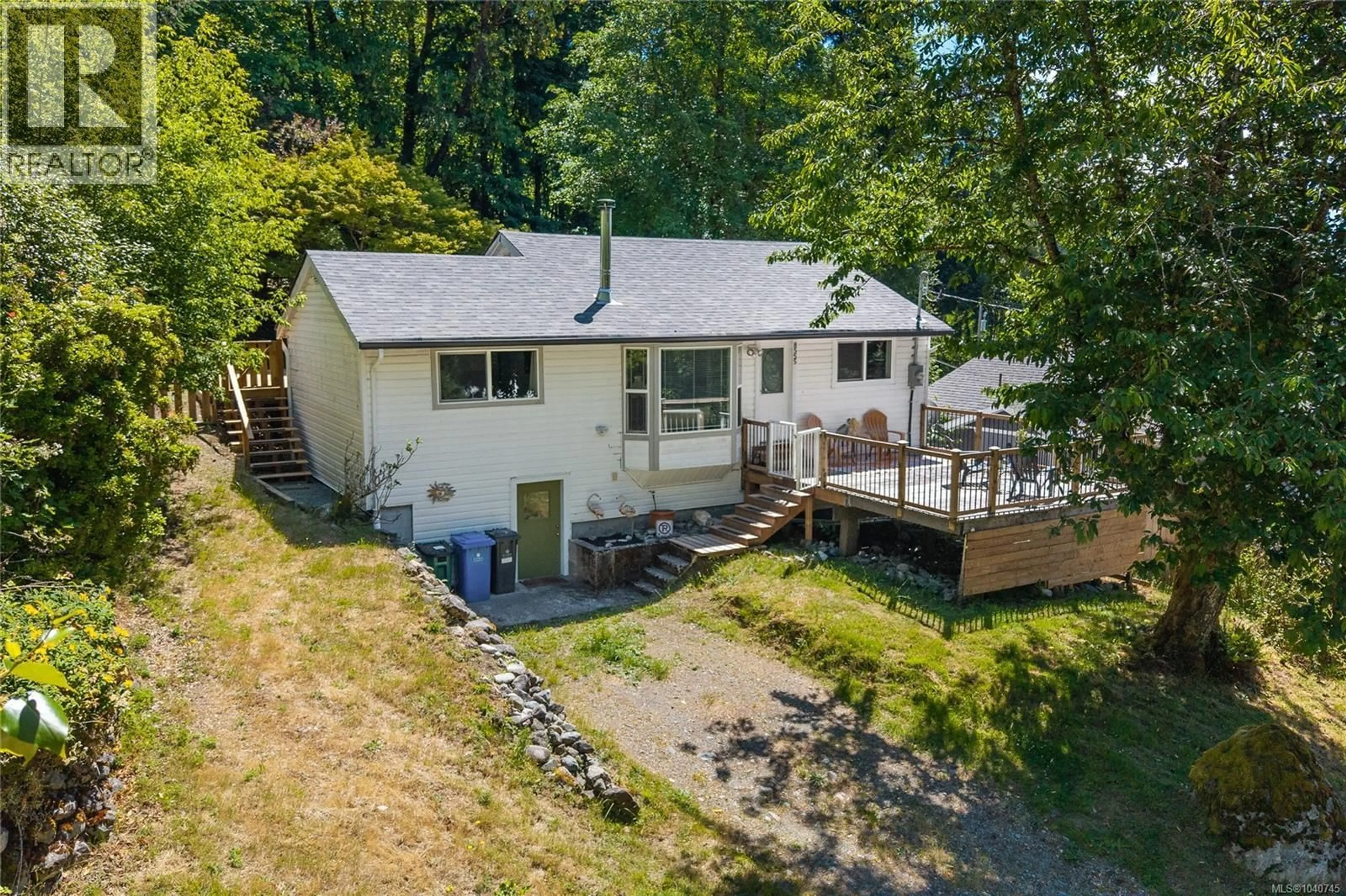 A pic from outside/outdoor area/front of a property/back of a property/a pic from drone, water/lake/river/ocean view for 8555 MAPLE RIDGE ROAD, Youbou British Columbia V0R3E1