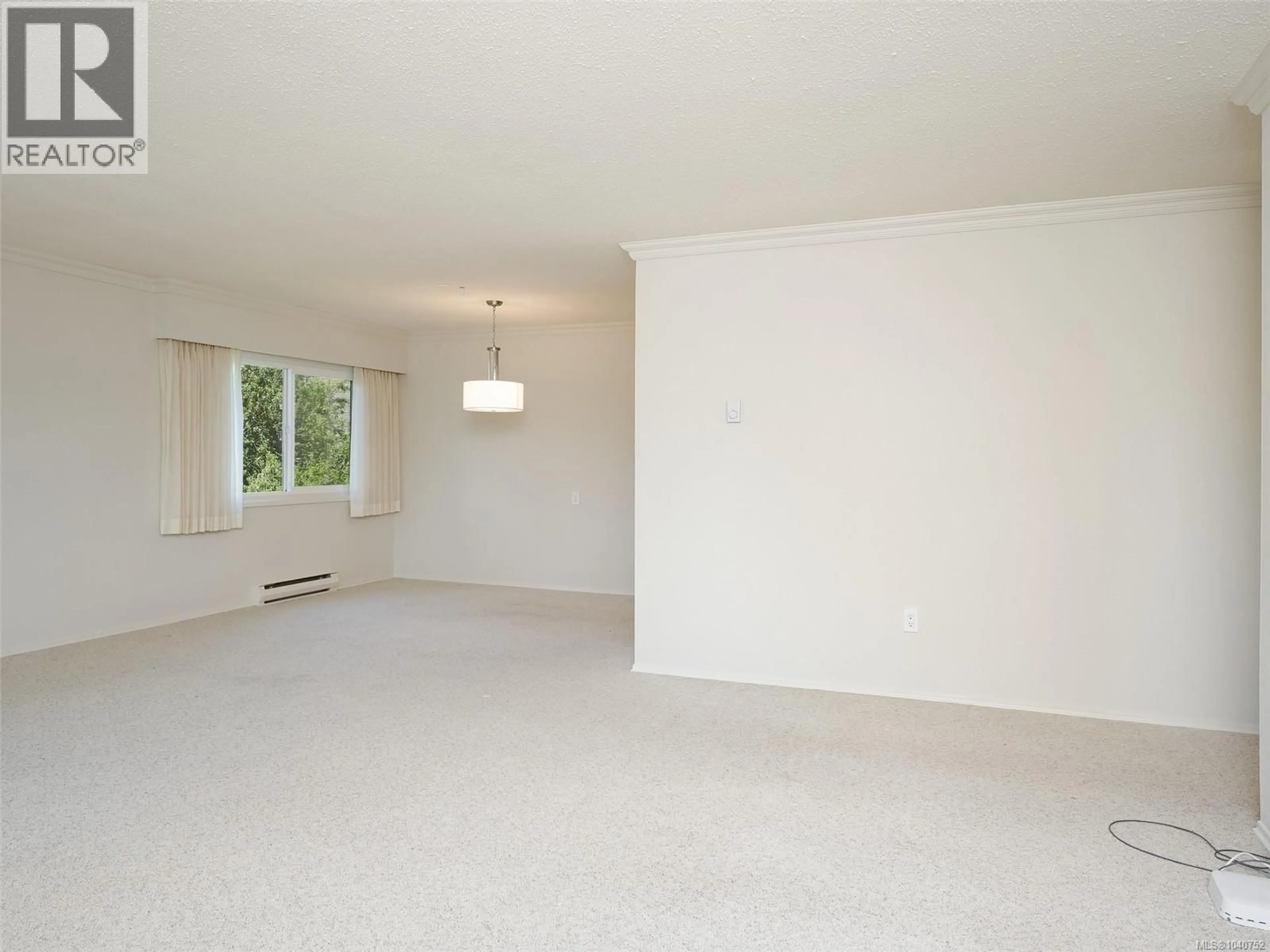 A pic of a room for 302 - 2340 OAK BAY AVENUE, Oak Bay British Columbia V8R1G9