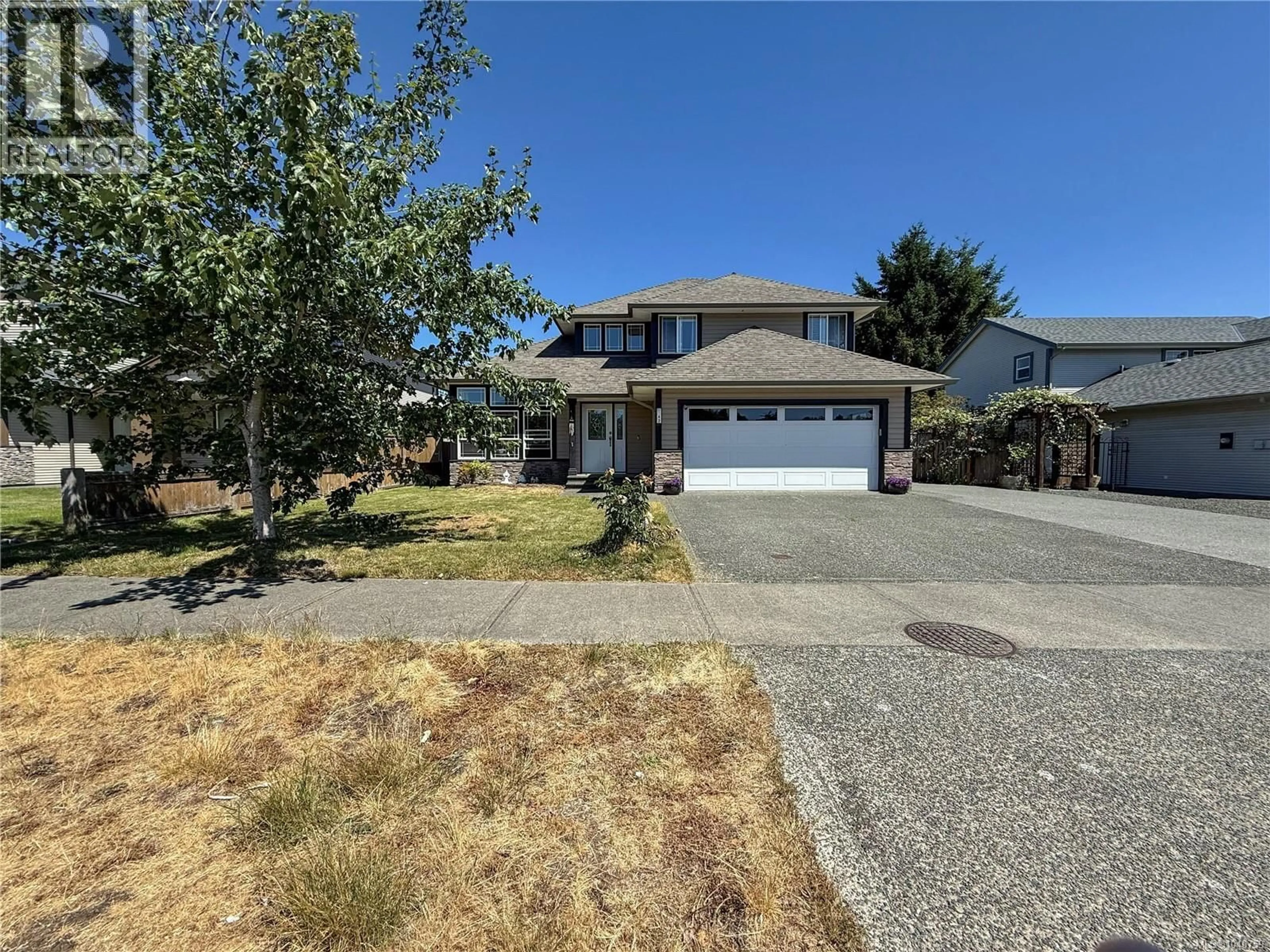 A pic from outside/outdoor area/front of a property/back of a property/a pic from drone, street for 142 BRIND'AMOUR DRIVE, Campbell River British Columbia V9H0A2