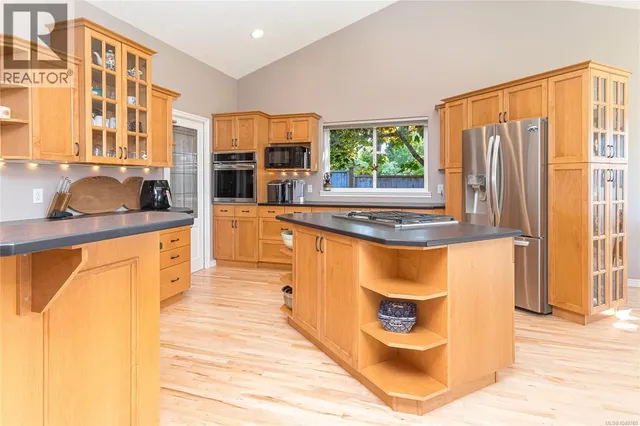 6810 WEST COAST ROAD, Sooke 5