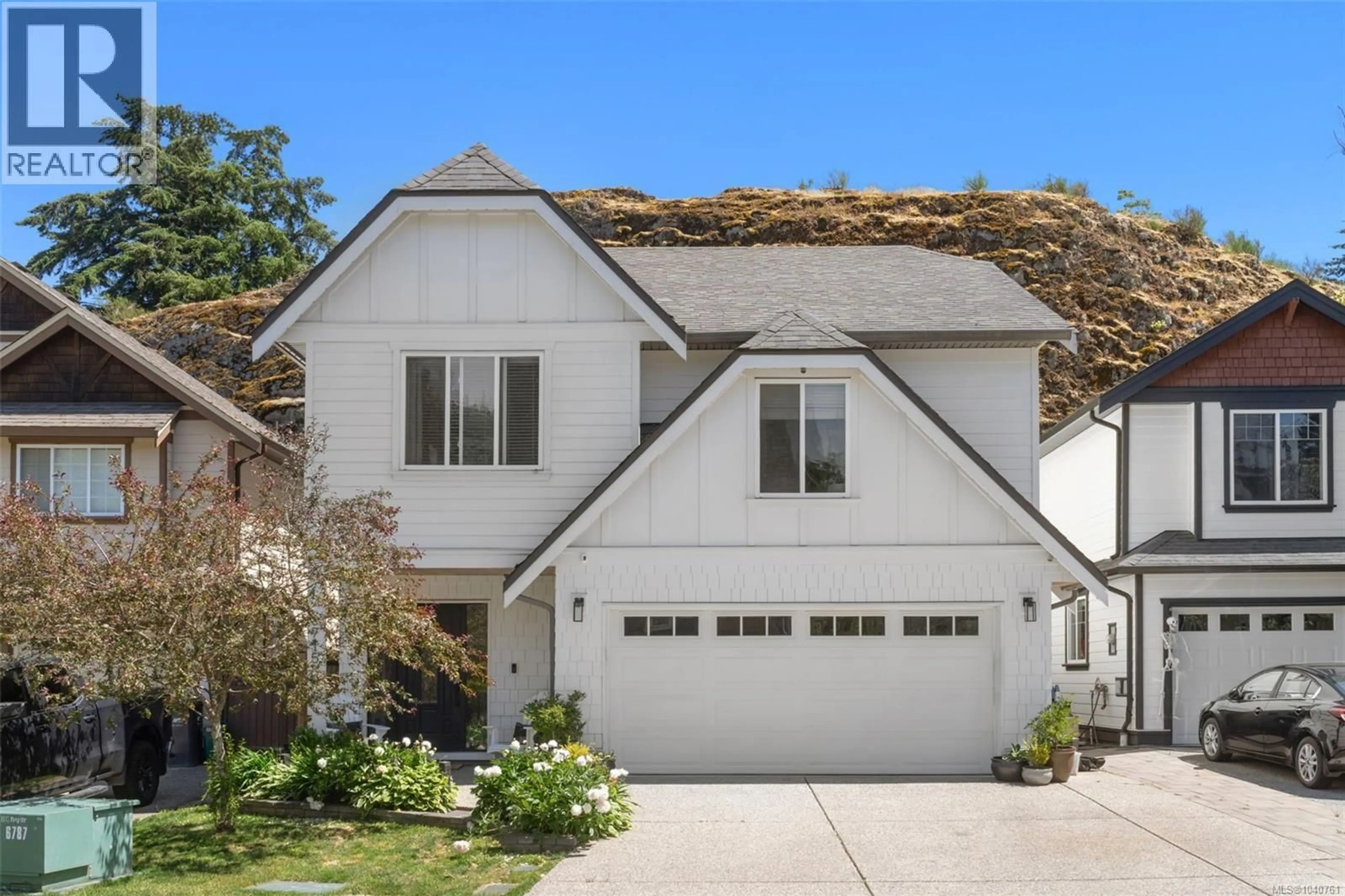 Home with vinyl exterior material, street for 3715 CORNUS COURT, Langford British Columbia V9C4M8