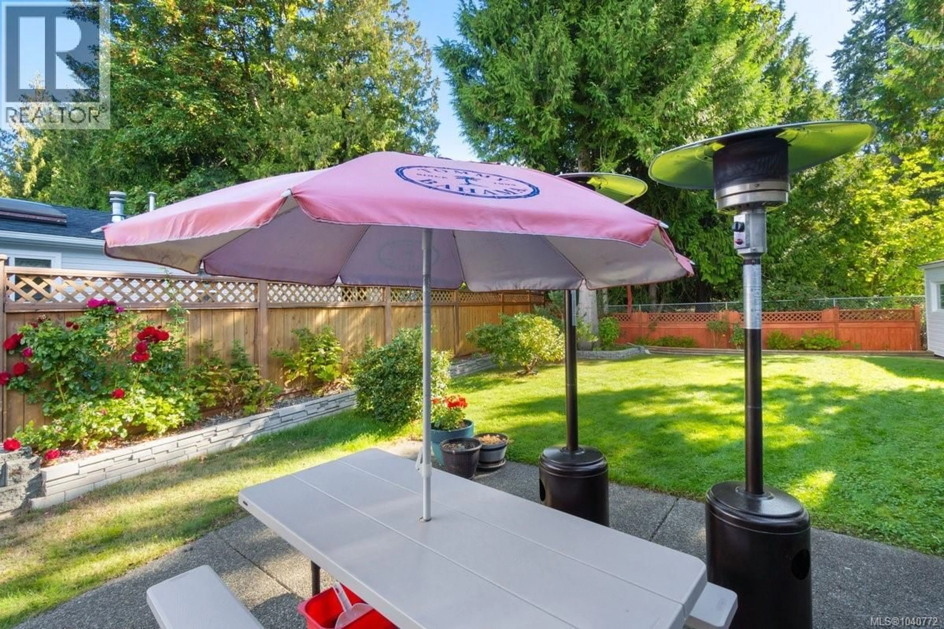 Patio, street for 3812 KING ARTHUR DRIVE, Nanaimo British Columbia V9T6B9