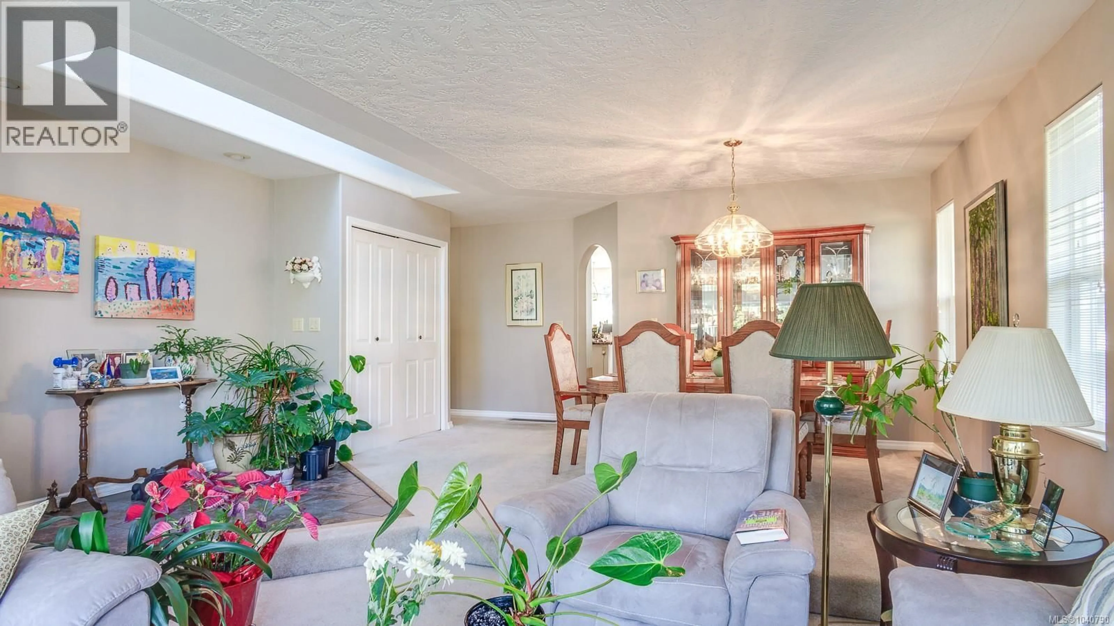 Living room with furniture, unknown for 2530 ANDERSON AVENUE, Port Alberni British Columbia V9Y2W2