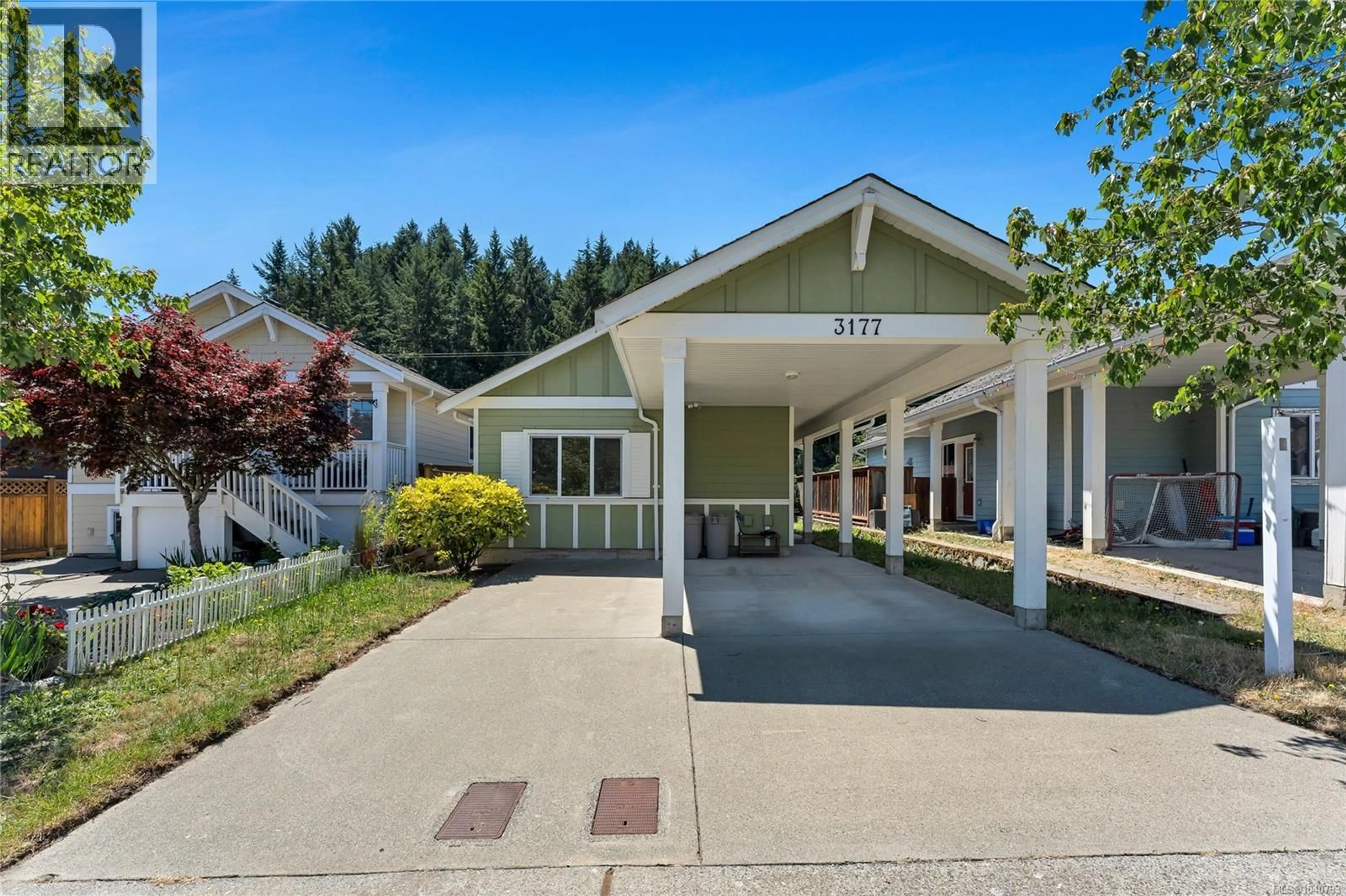Indoor foyer for 3177 KETTLE CREEK CRESCENT, Langford British Columbia V9B0K6