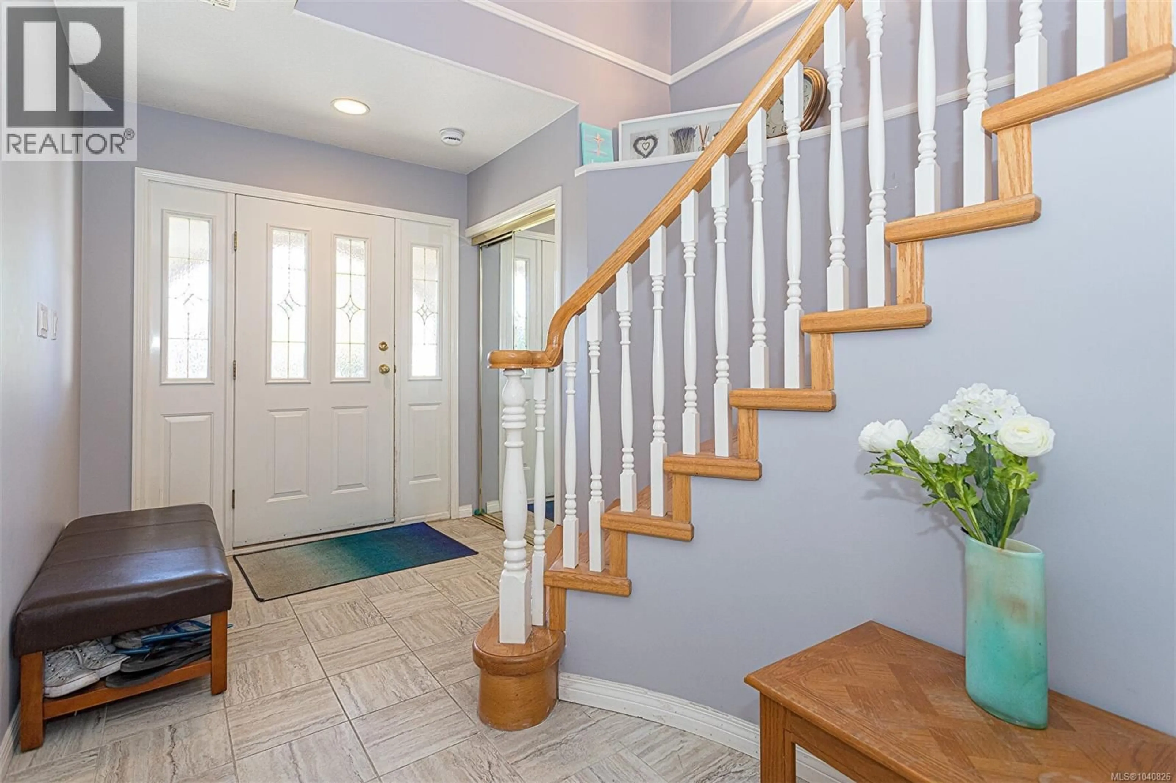 Indoor entryway for 6130 JANELLE PLACE, Nanaimo British Columbia V9V1M7
