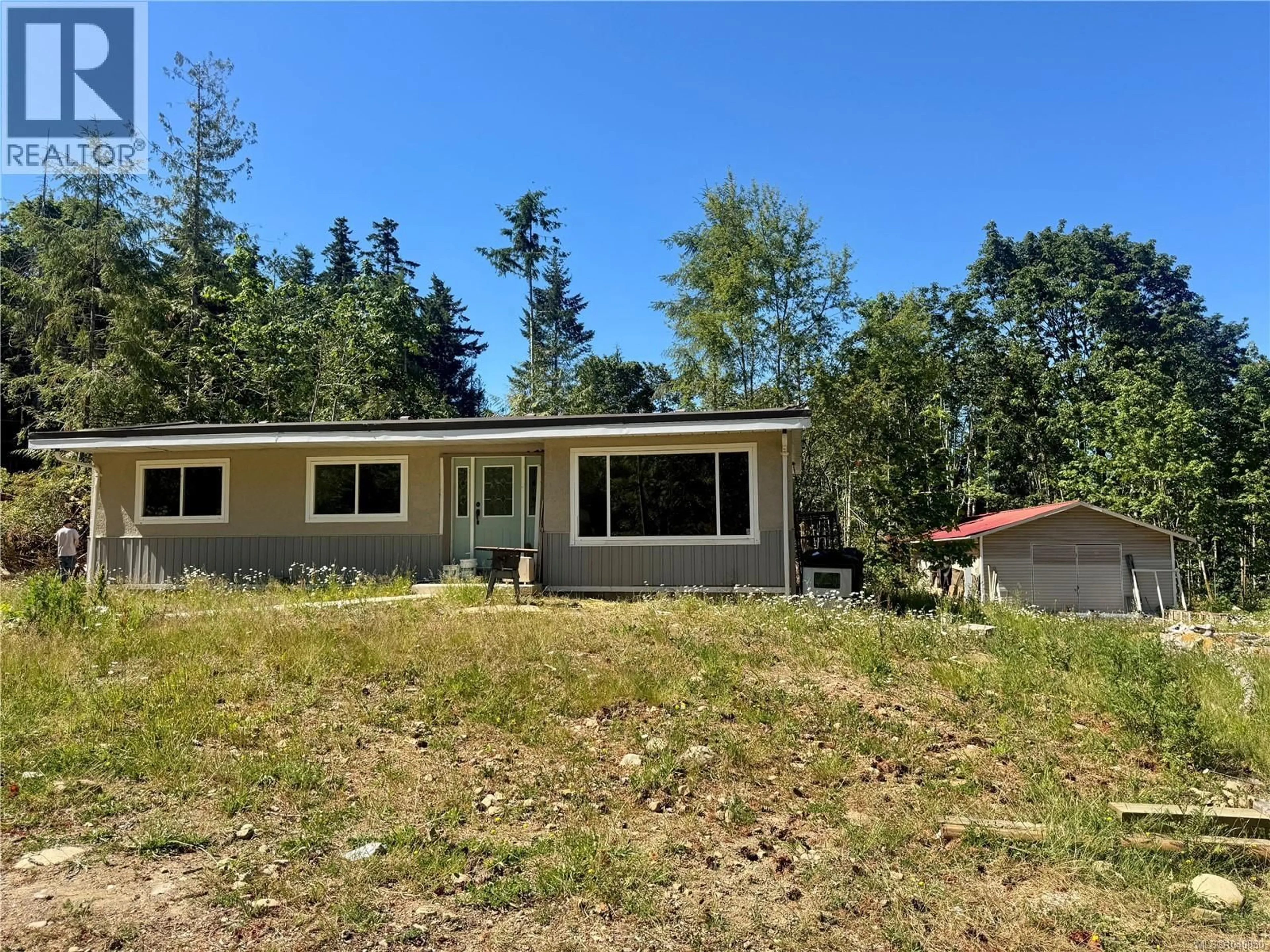 Unknown for 7390 COUGAR SMITH ROAD, Fanny Bay British Columbia V0R1W0