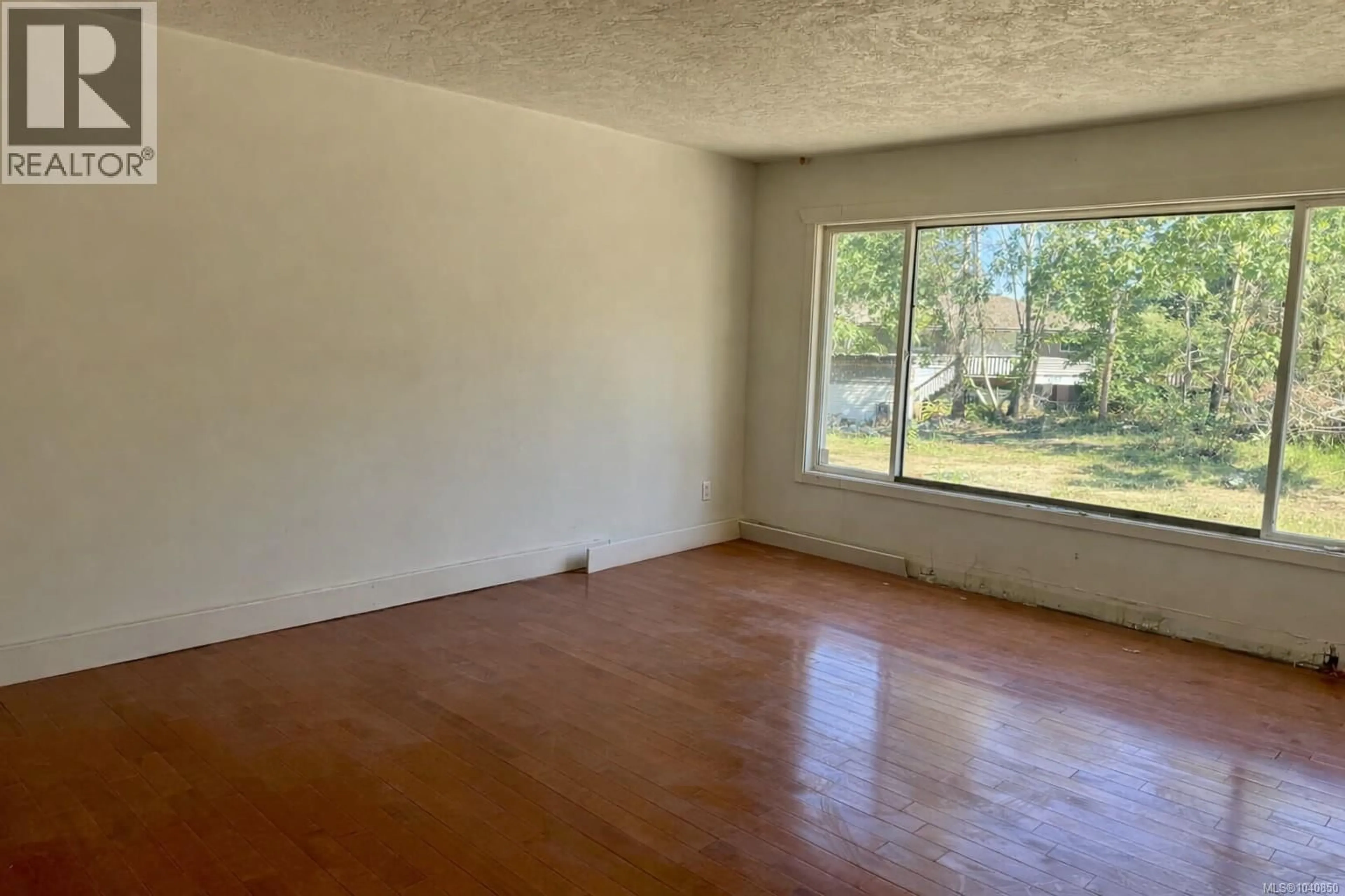 A pic of a room for 7390 COUGAR SMITH ROAD, Fanny Bay British Columbia V0R1W0