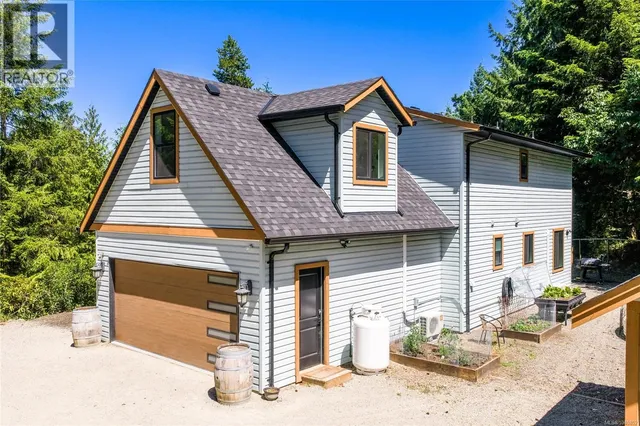1691 MEADOWOOD WAY, Qualicum Beach 2