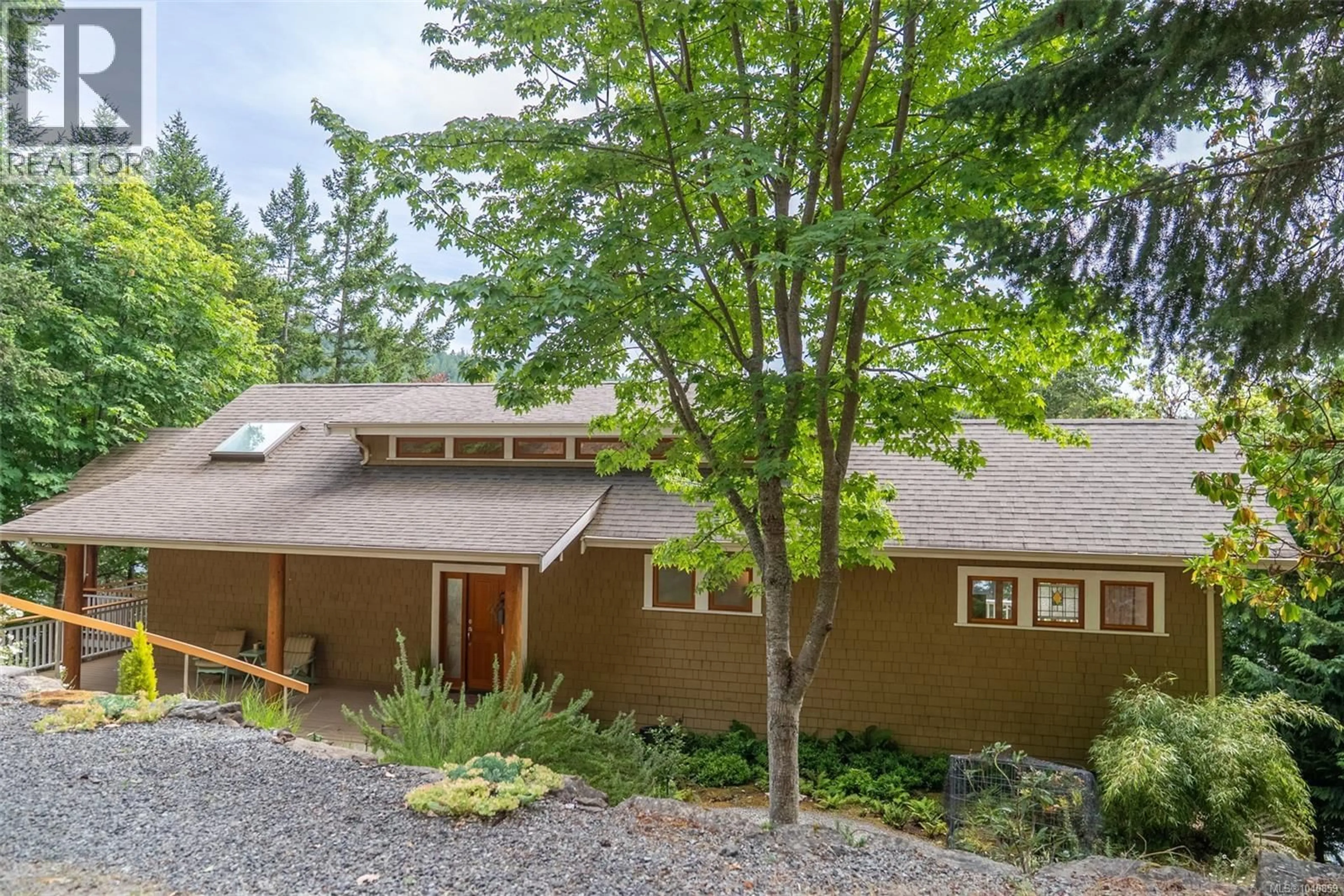 A pic from outside/outdoor area/front of a property/back of a property/a pic from drone, unknown for 6608 RAZOR POINT ROAD, Pender Island British Columbia V0N2M1