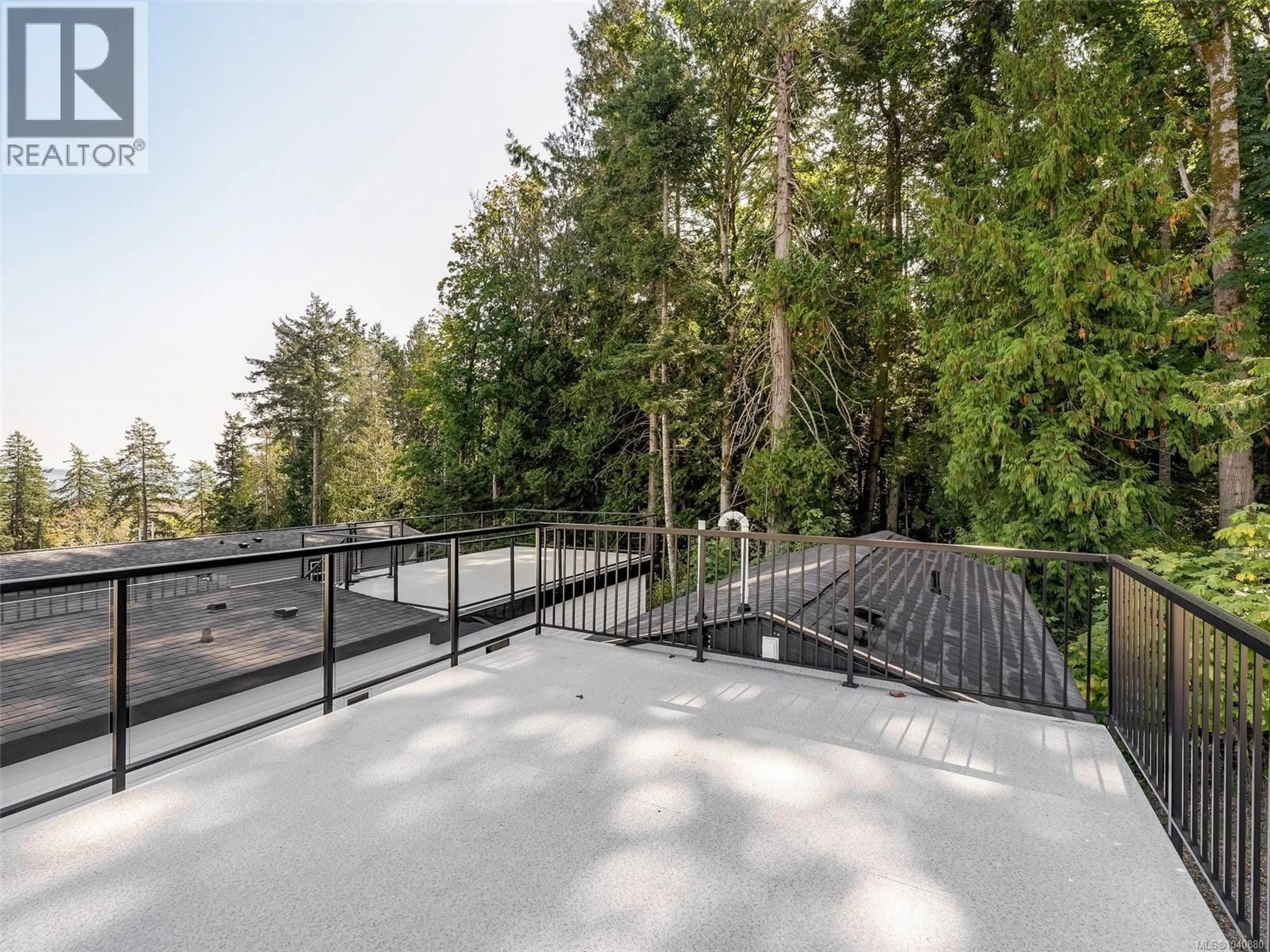 Patio, forest/trees view for 432 - 747 OLD PLACE ROAD, Central Saanich British Columbia V8M0C3