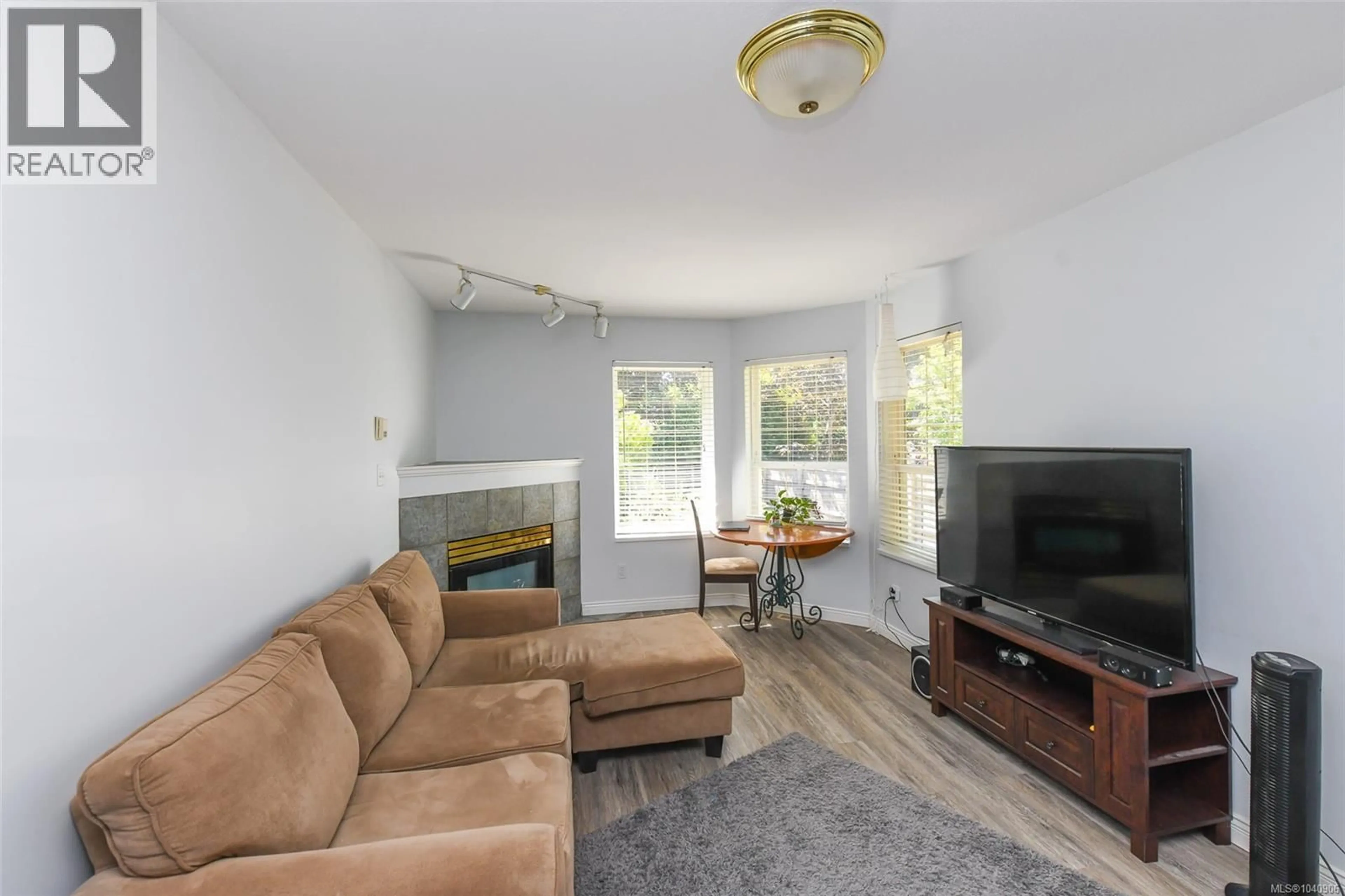 Living room with furniture, unknown for A - 4664 NORTHLAND PLACE, Courtenay British Columbia V9N8Y4