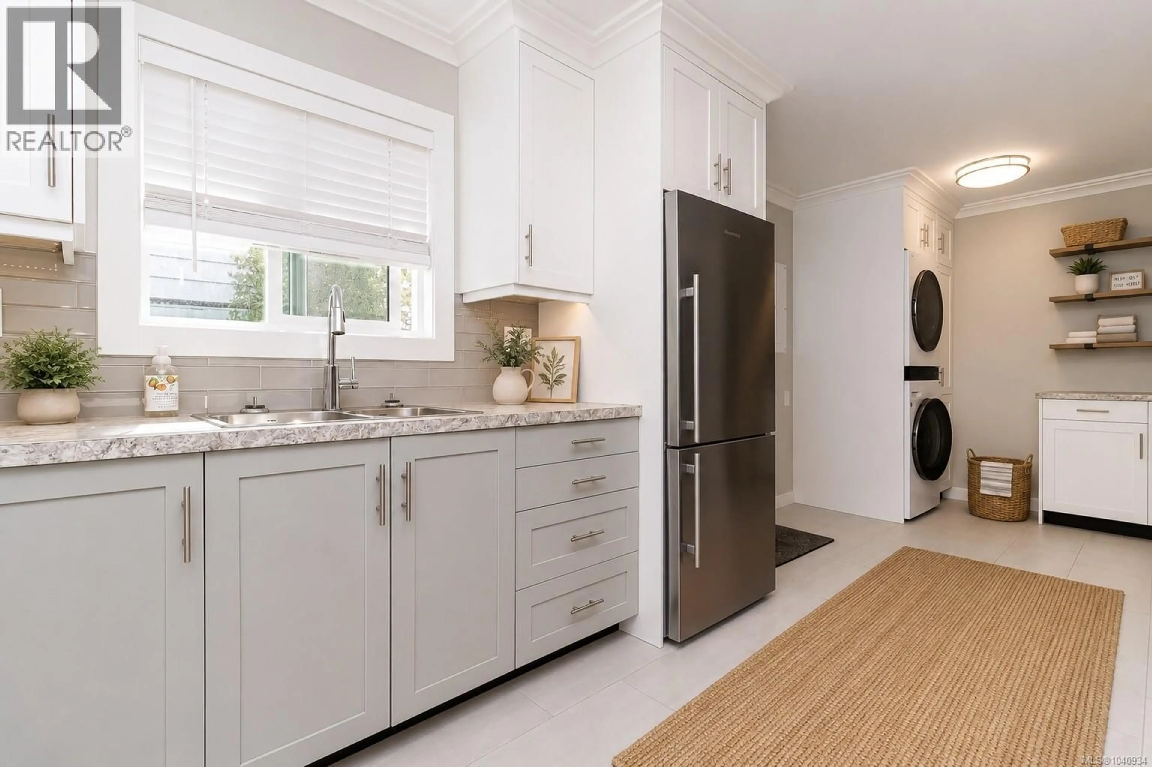 Unknown for 1213 FINLAYSON STREET, Victoria British Columbia V8T2T8