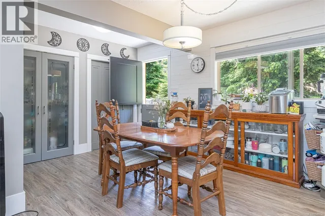6340 ISLAND HIGHWAY WEST, Qualicum Beach 4