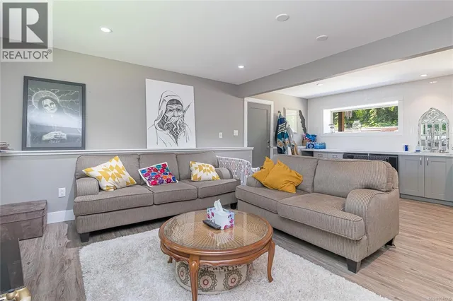 6340 ISLAND HIGHWAY WEST, Qualicum Beach 5