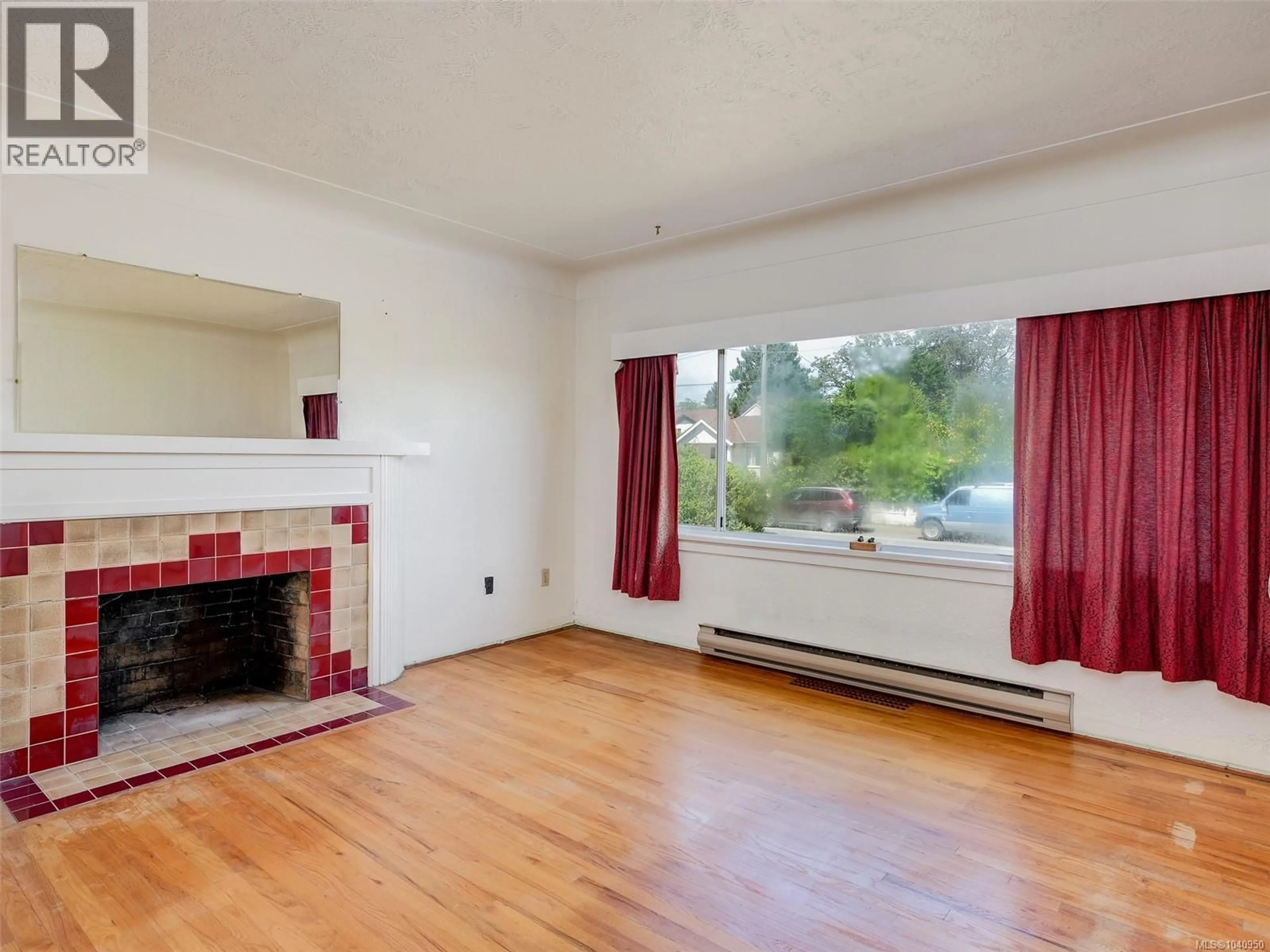 A pic of a room for 3832 CAREY ROAD, Saanich British Columbia V8Z4C4