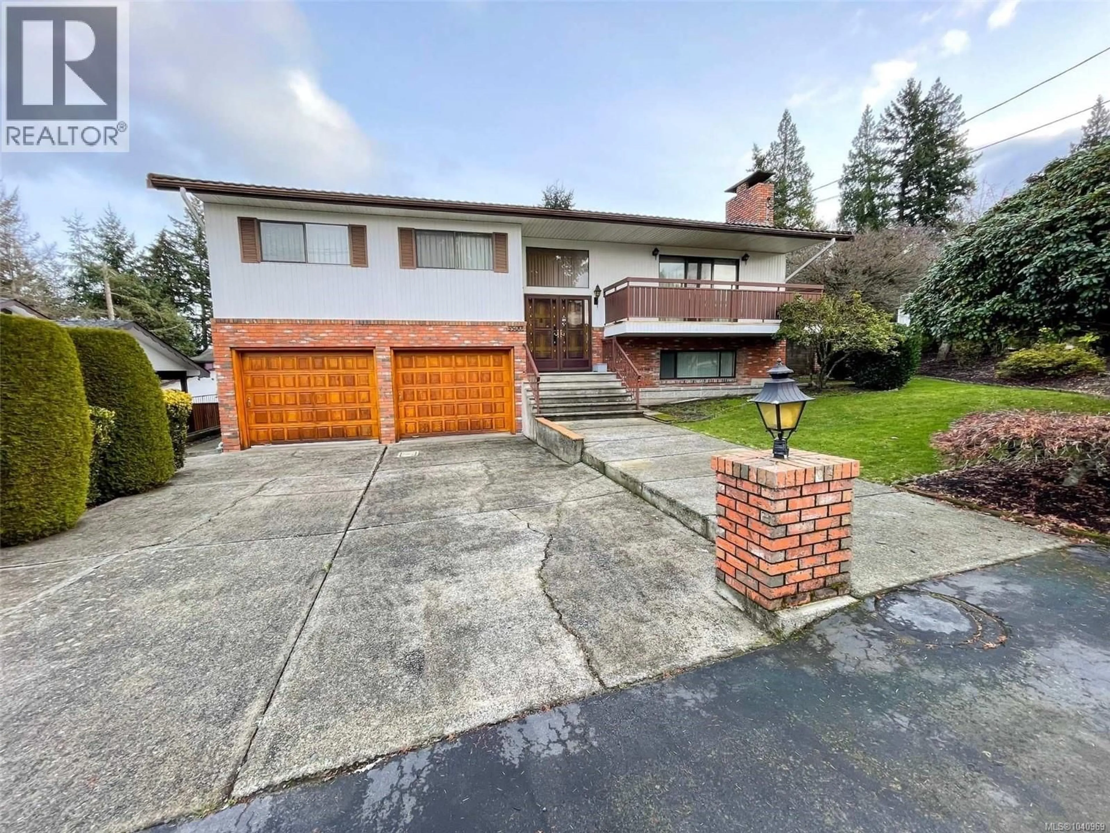 Unknown for 5500 KENWILL DRIVE, Nanaimo British Columbia V9T5M5