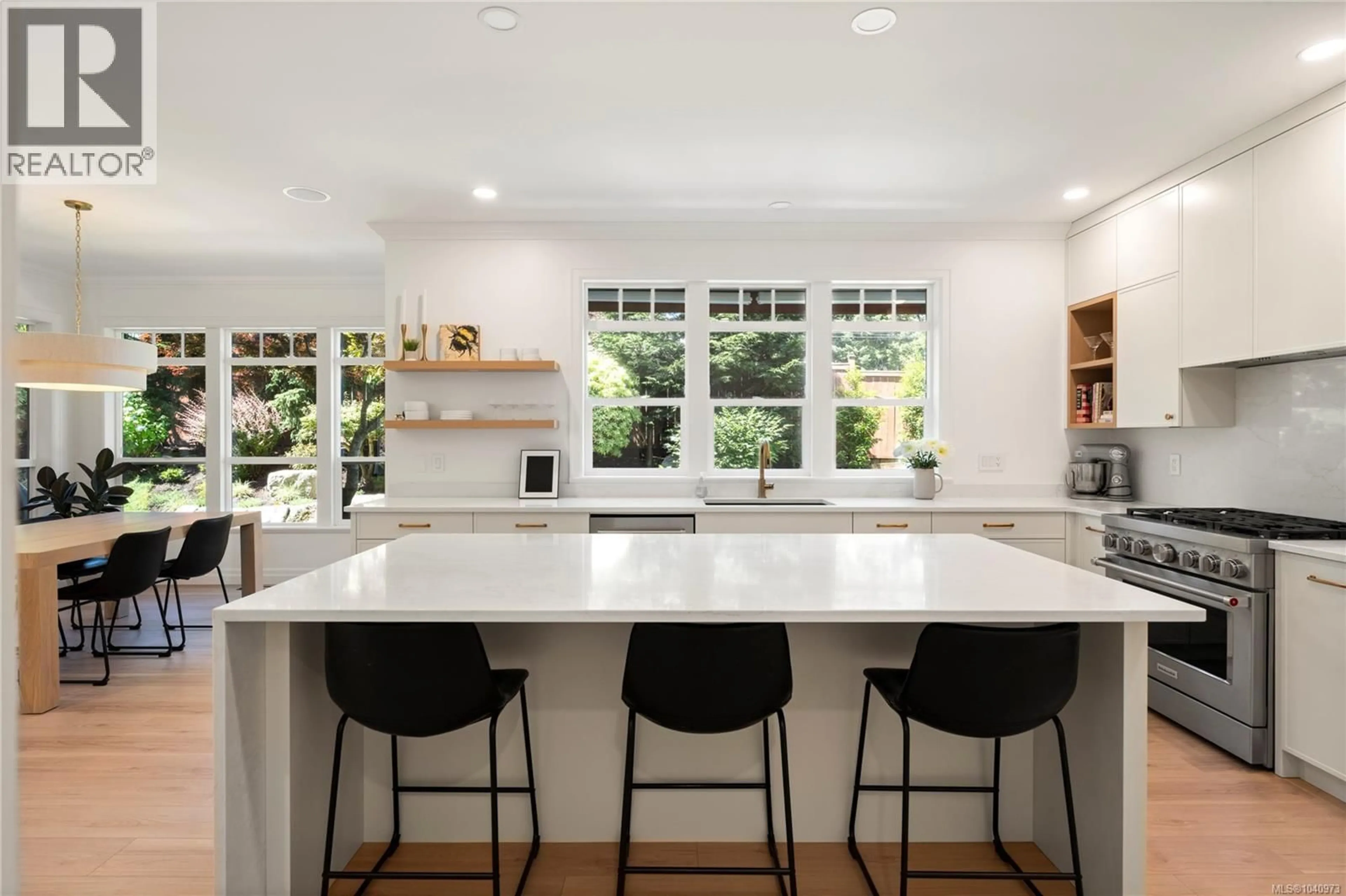 Contemporary kitchen, ceramic/tile floor for 6277 JOHN PAUL PLACE, Nanaimo British Columbia V9V1S2
