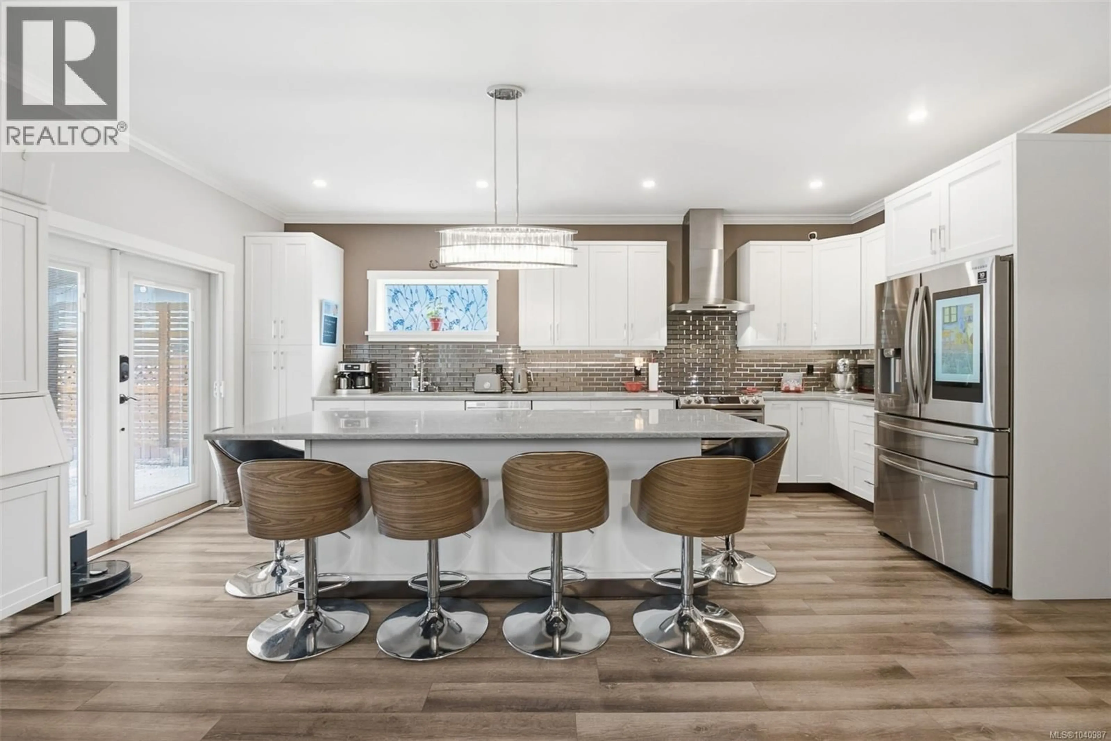 Open concept kitchen, unknown for 2997 ALOUETTE DRIVE, Langford British Columbia V9B0M6