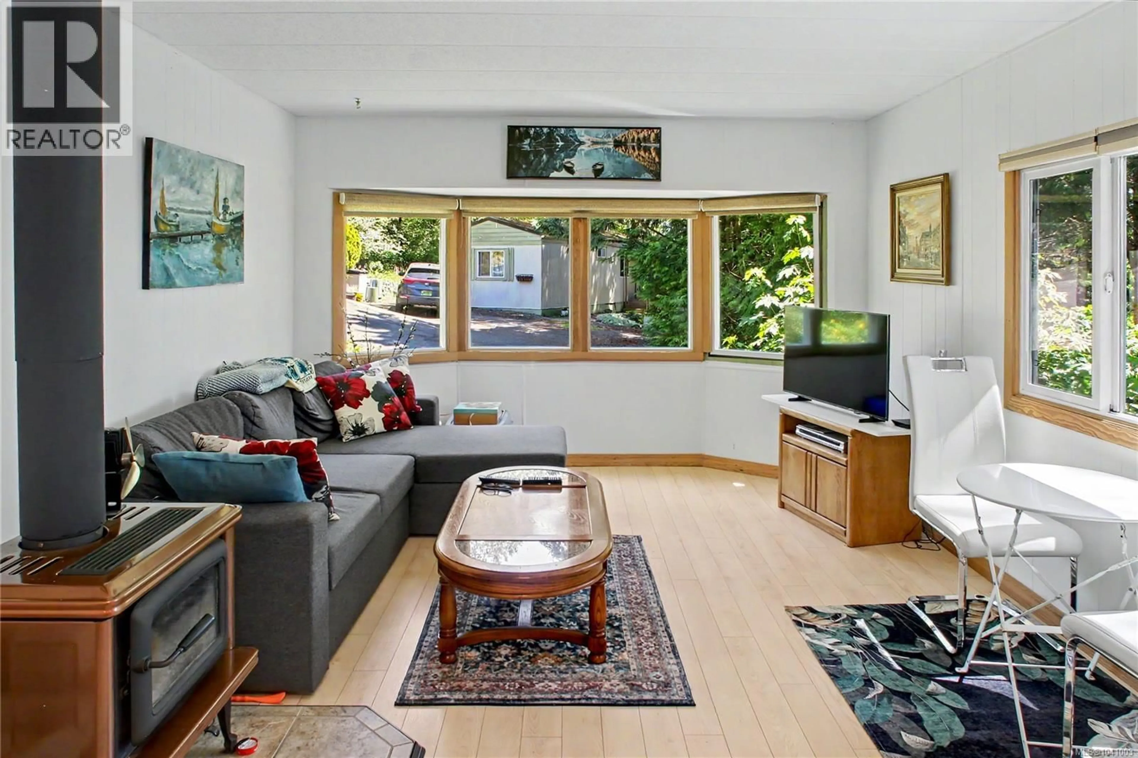 Living room with furniture, unknown for 67 - 5838 BLYTHWOOD ROAD, Sooke British Columbia V9Z0G2