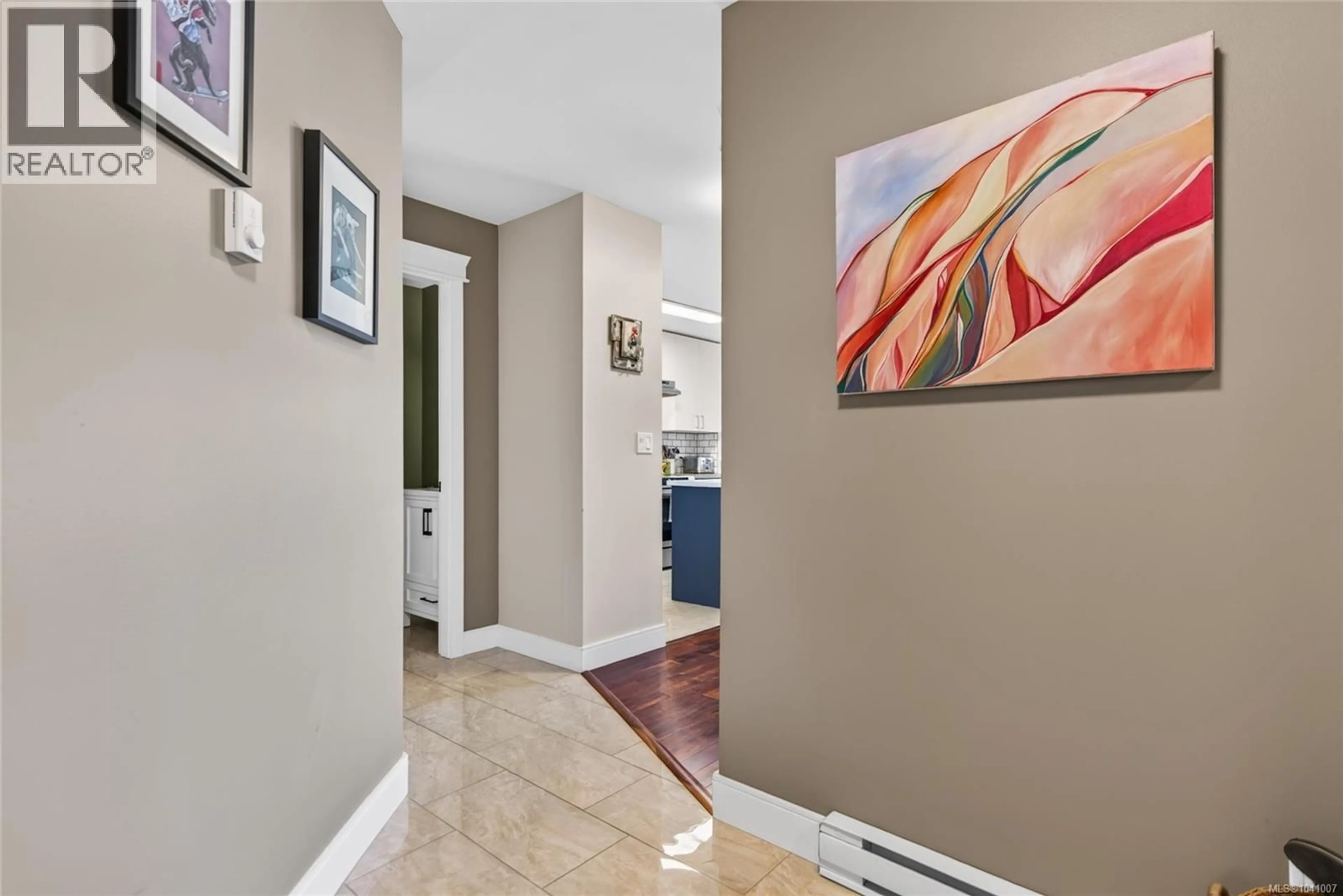Indoor entryway for 20 - 717 ASPEN ROAD, Comox British Columbia V9M3X4