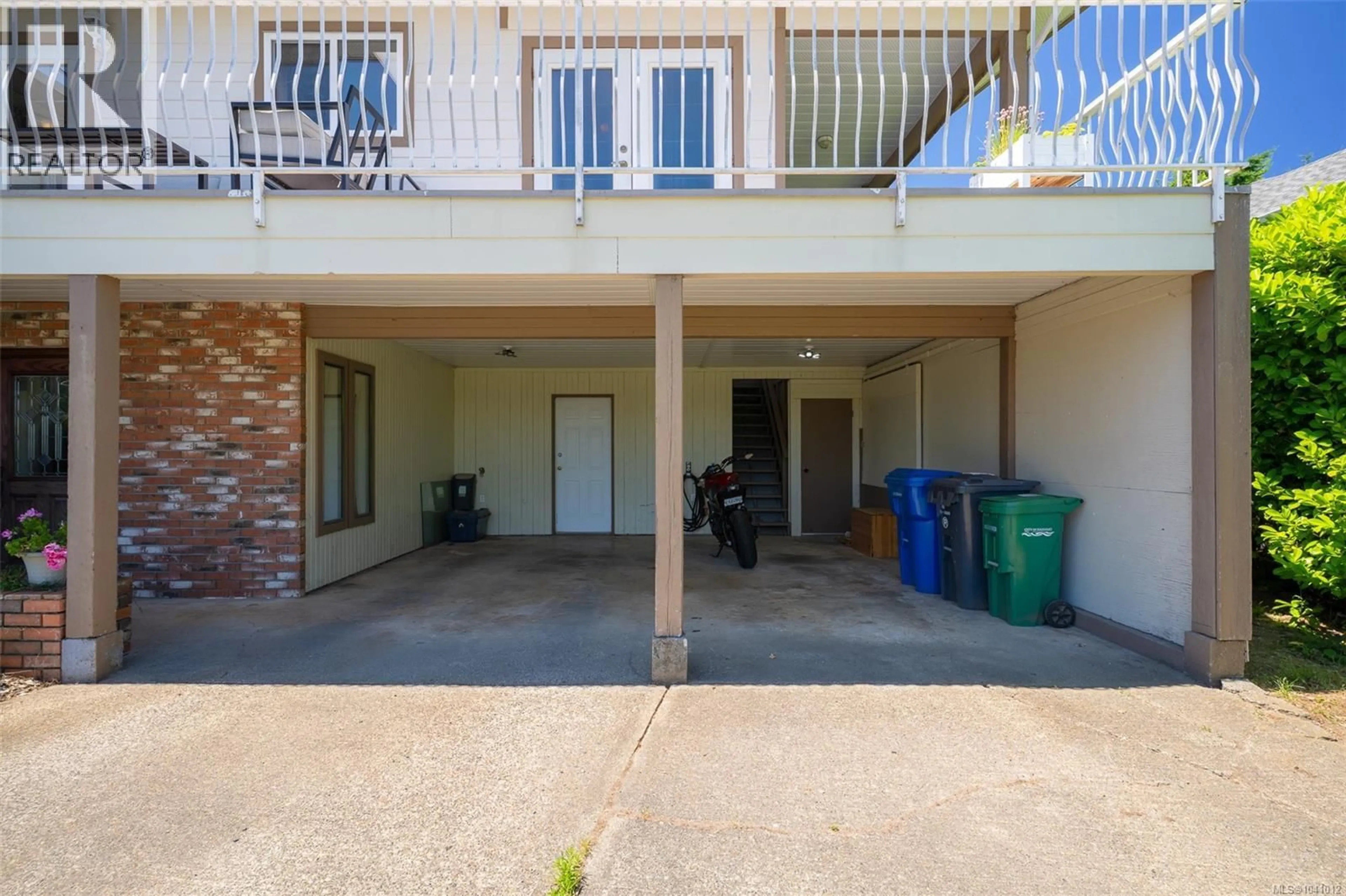 Patio, unknown for 375 CARIBOO DRIVE, Nanaimo British Columbia V9R6A4