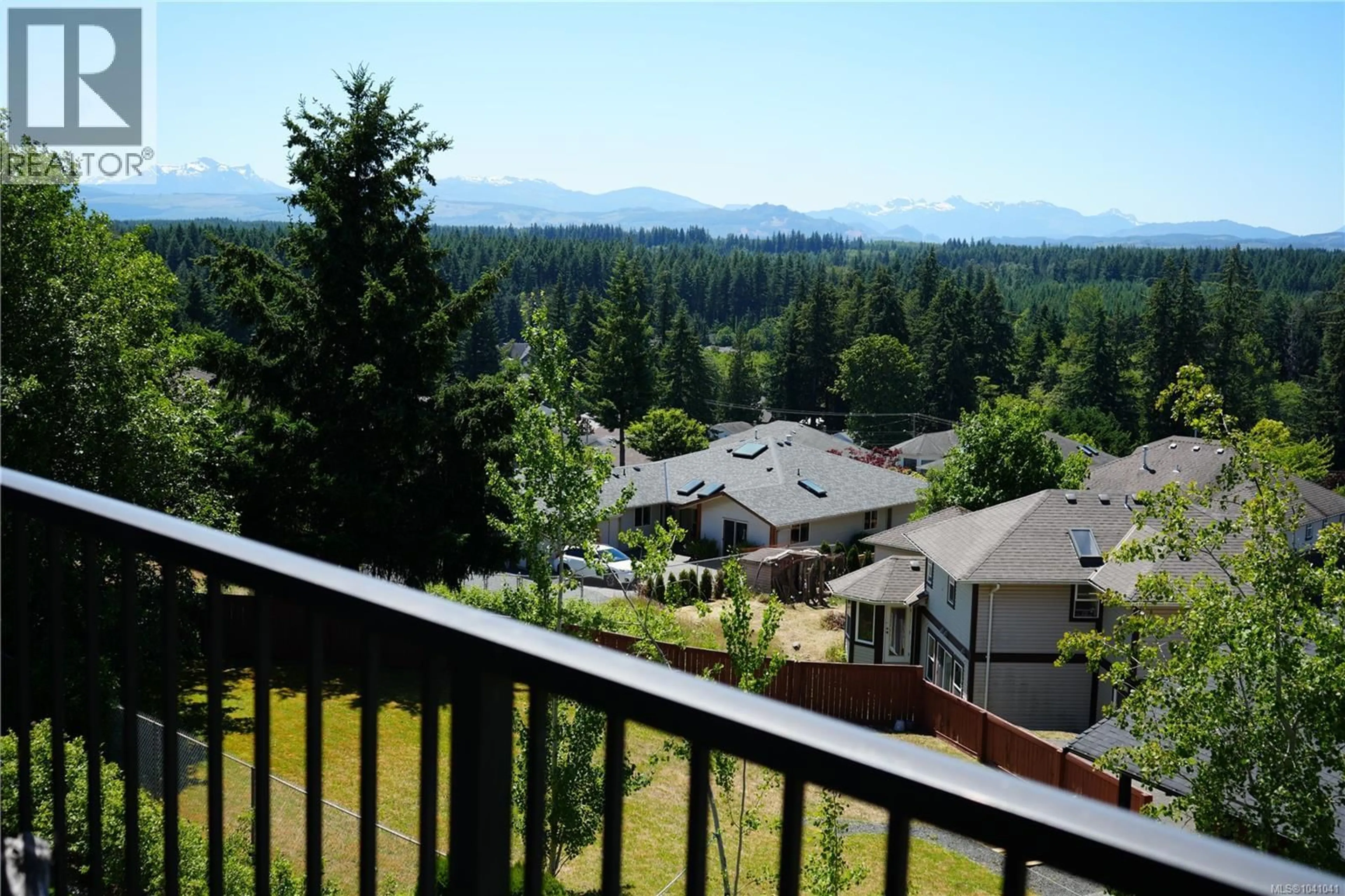 Unknown for 307 - 280 DOGWOOD STREET SOUTH, Campbell River British Columbia V9W6Y7