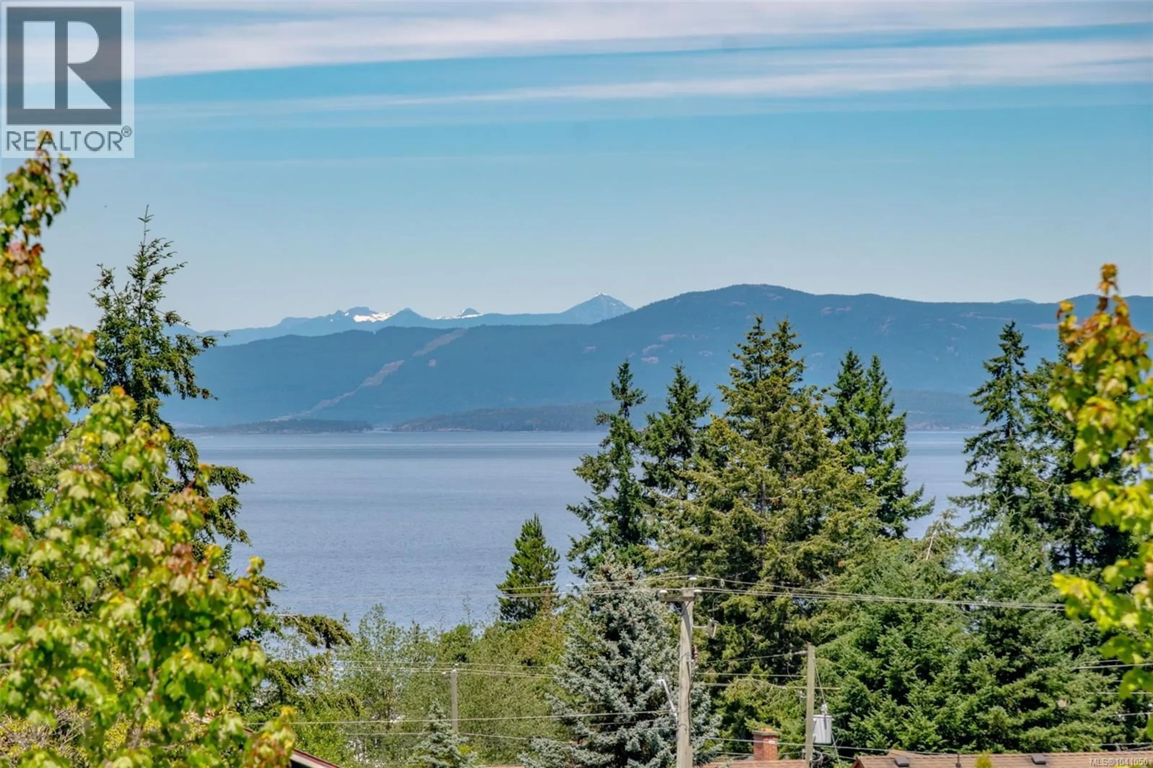 A pic from outside/outdoor area/front of a property/back of a property/a pic from drone, water/lake/river/ocean view for 302 - 222 SECOND AVENUE WEST, Qualicum Beach British Columbia V9K0A4