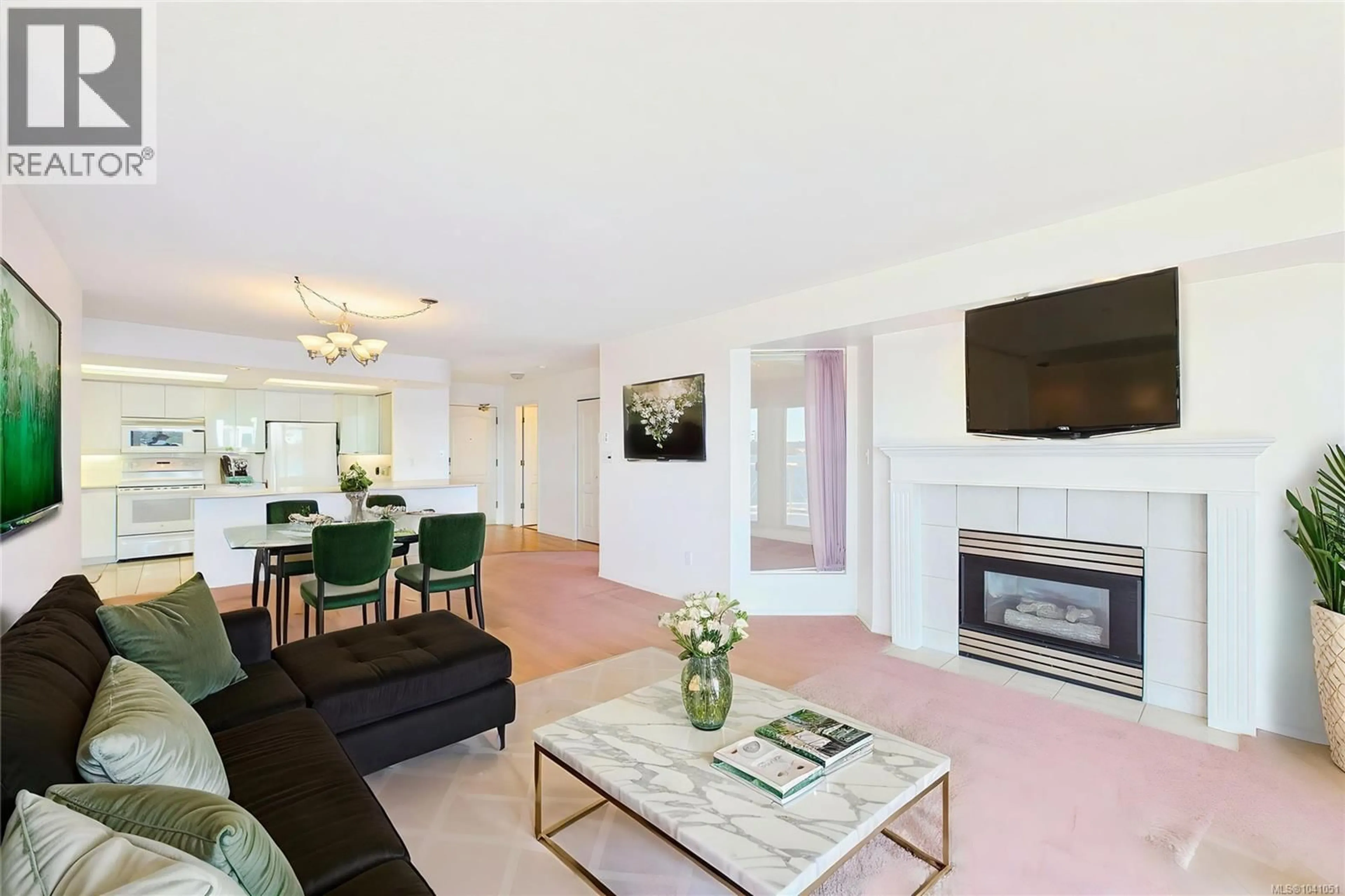 Living room with furniture, unknown for 311 - 150 PROMENADE DRIVE, Nanaimo British Columbia V9R6M6