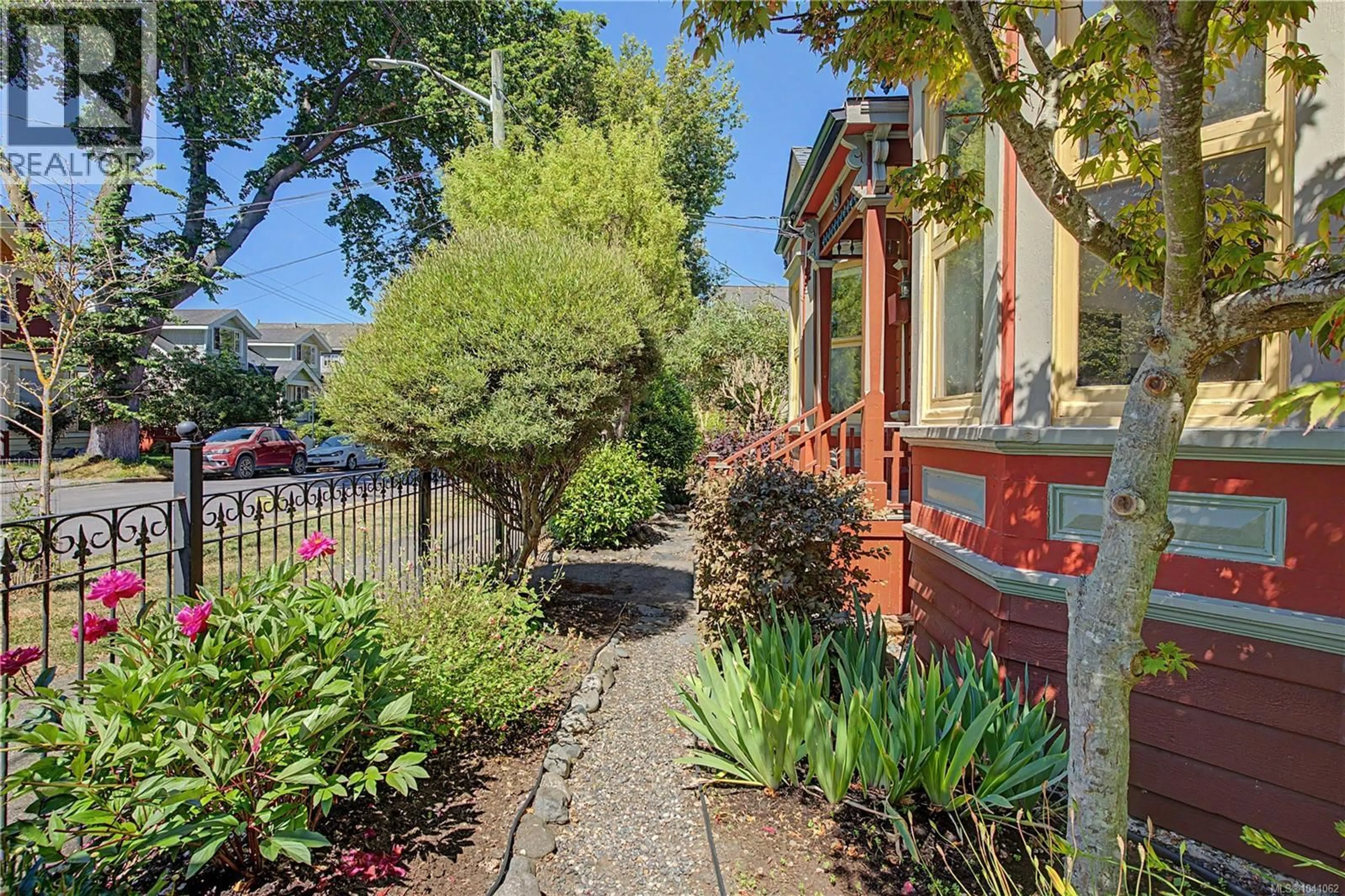 Unknown for 35 SAN JOSE AVENUE WEST, Victoria British Columbia V8W2C1