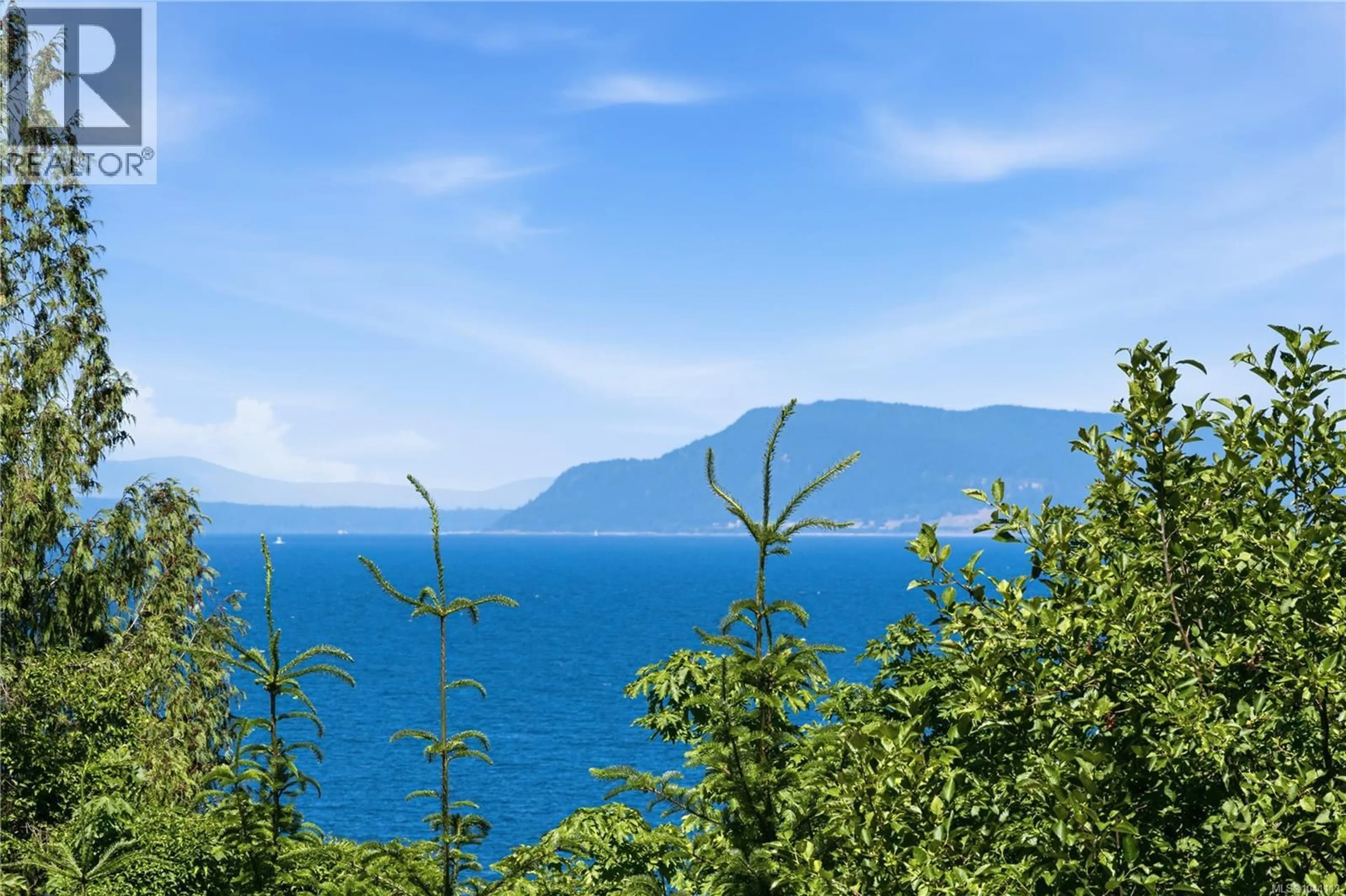 Blurry image for 302 - 439 COLLEGE ROAD, Qualicum Beach British Columbia V9K0B2