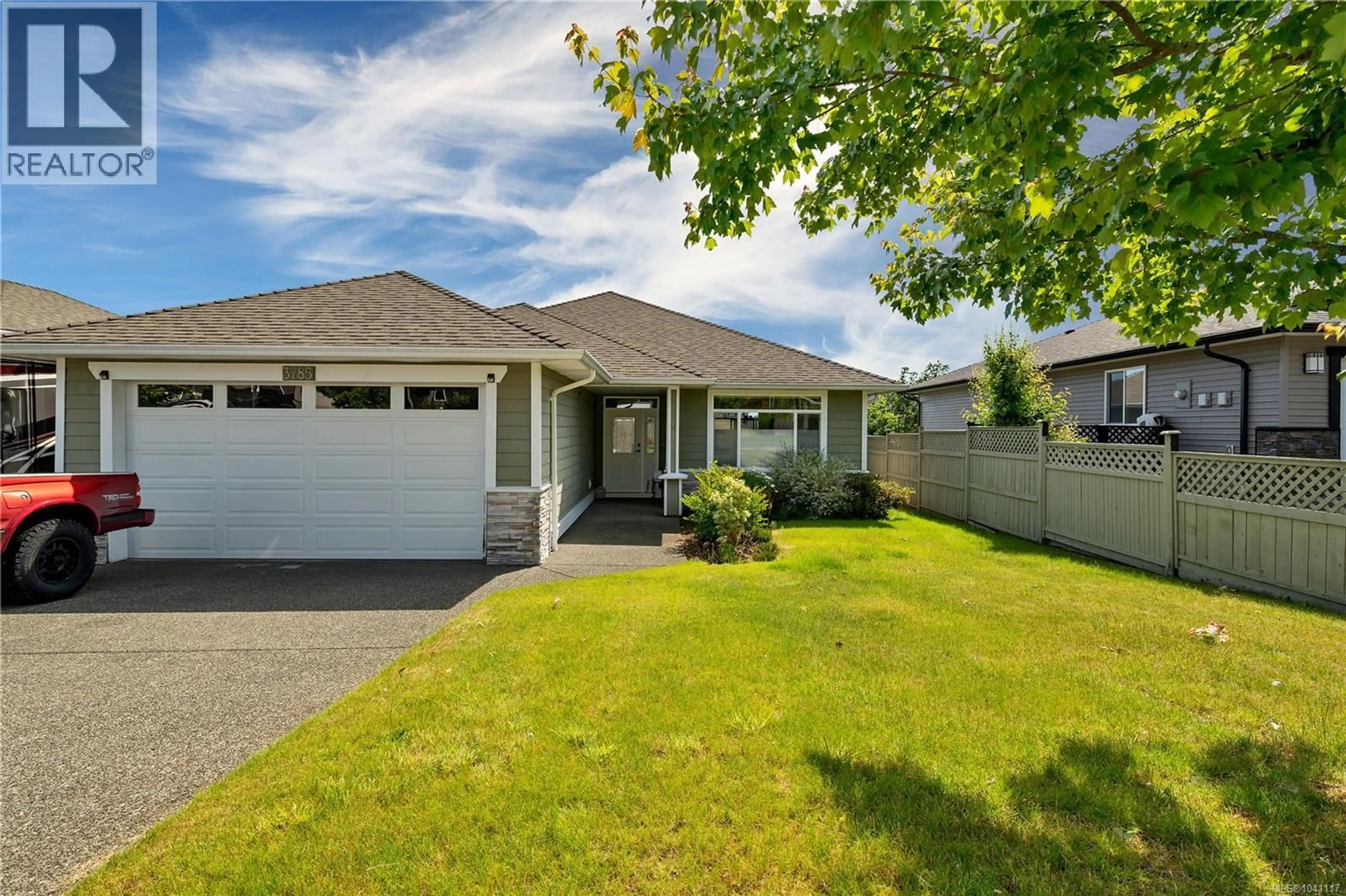 Home with vinyl exterior material, street for 3785 VALHALLA DRIVE, Campbell River British Columbia V9H0C1