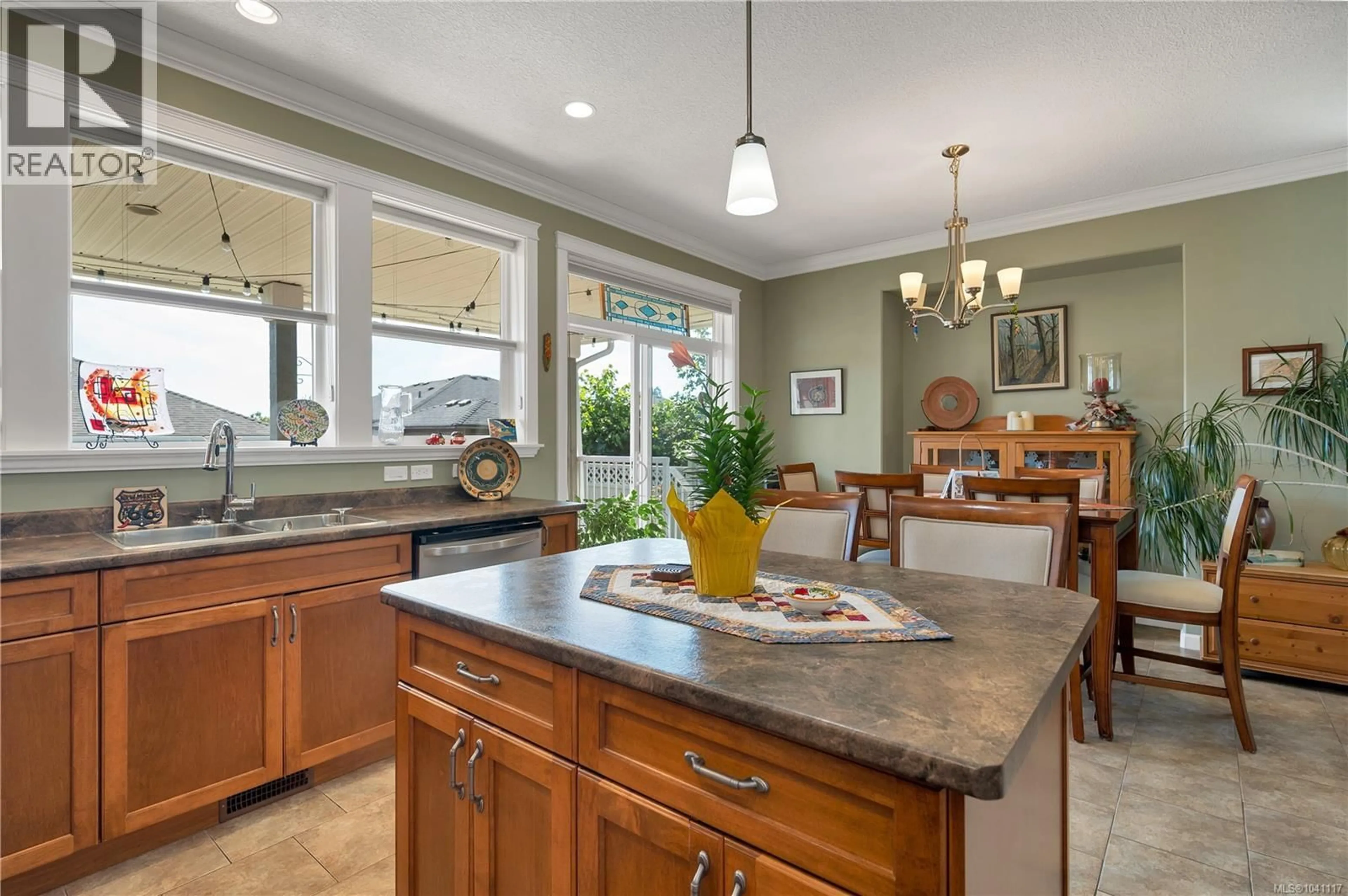 Open concept kitchen, ceramic/tile floor for 3785 VALHALLA DRIVE, Campbell River British Columbia V9H0C1