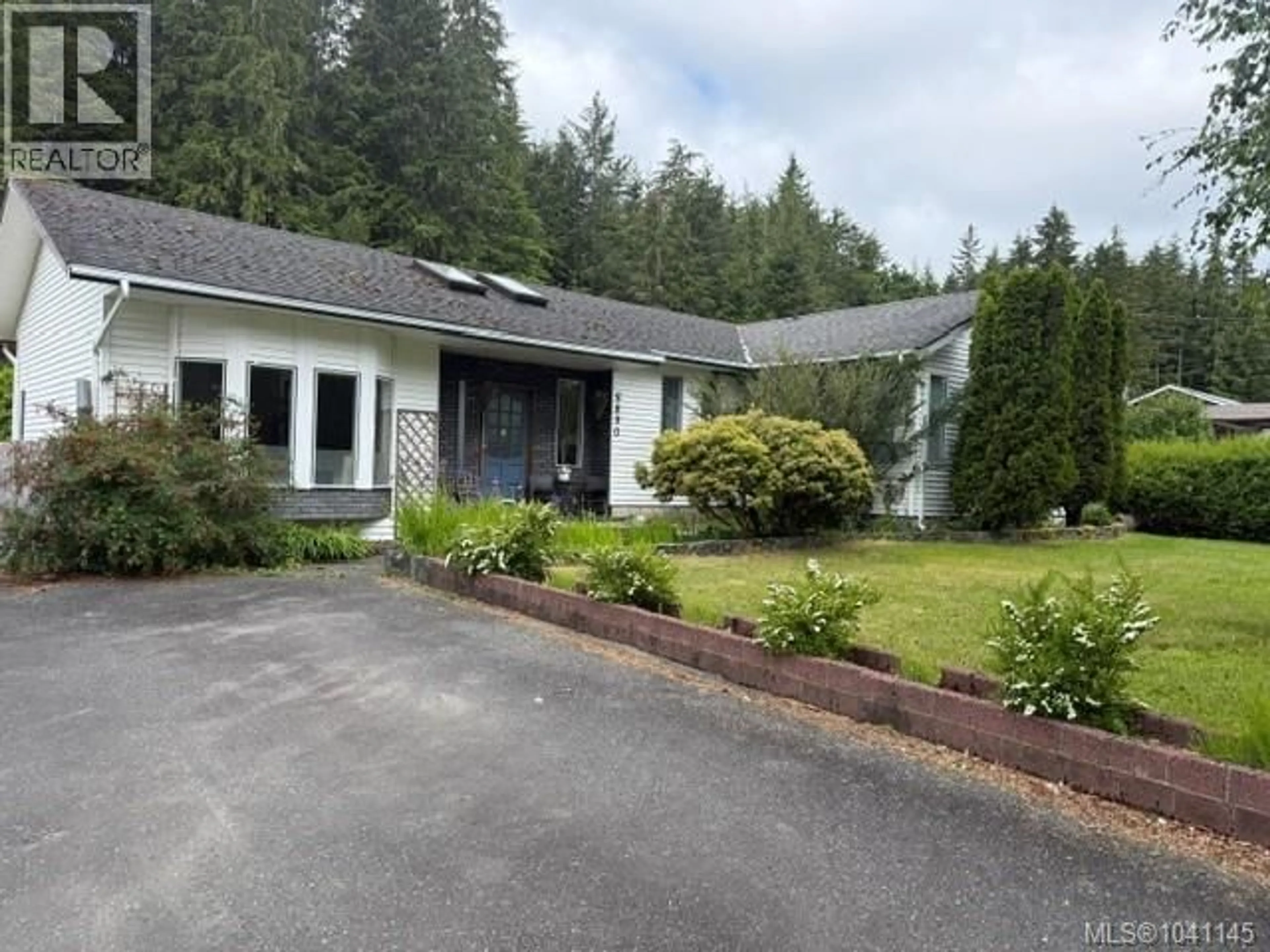 Unknown for 5890 BEAVER HARBOUR ROAD, Port Hardy British Columbia V0N2P0
