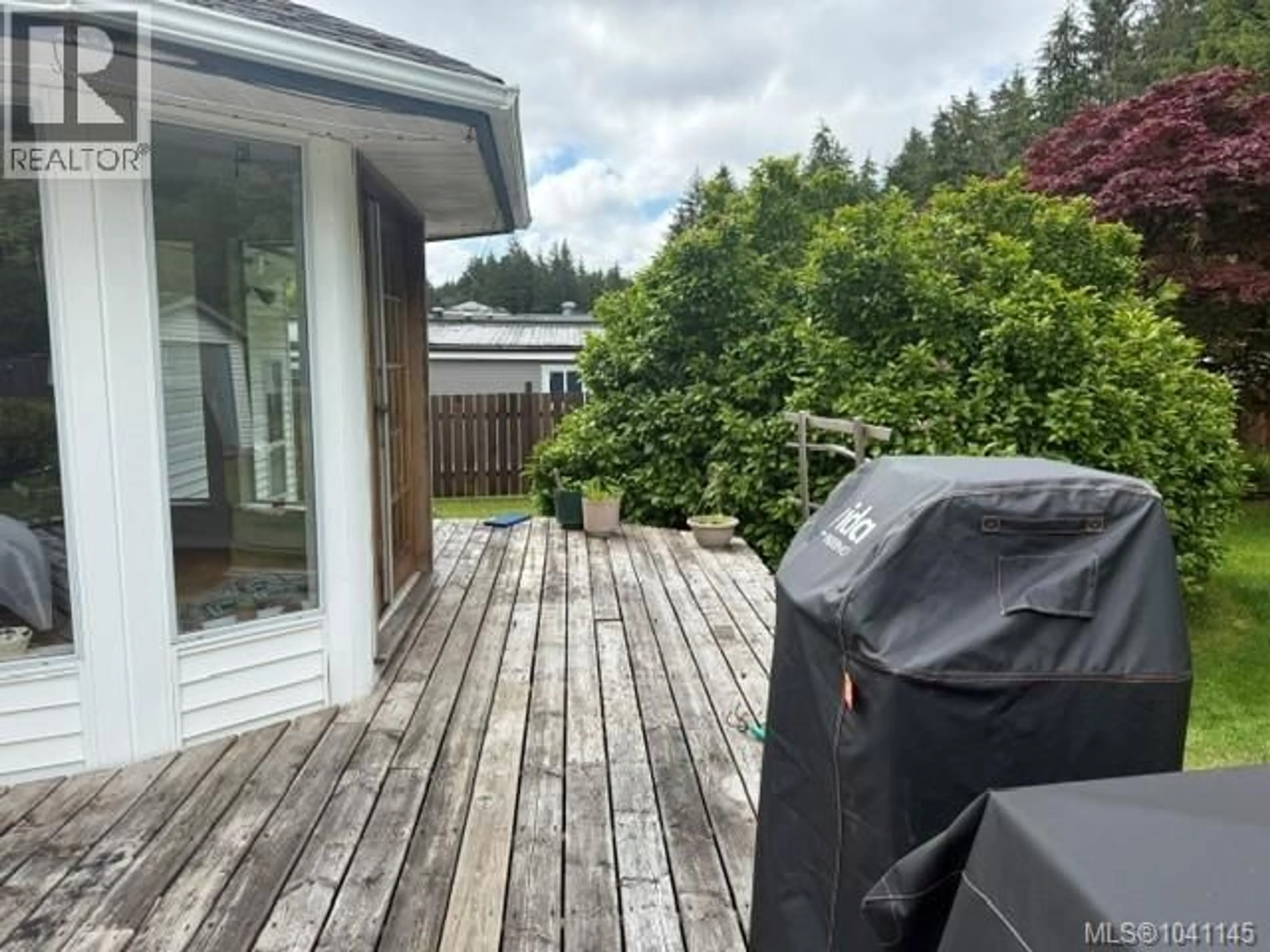 A pic from outside/outdoor area/front of a property/back of a property/a pic from drone, unknown for 5890 BEAVER HARBOUR ROAD, Port Hardy British Columbia V0N2P0