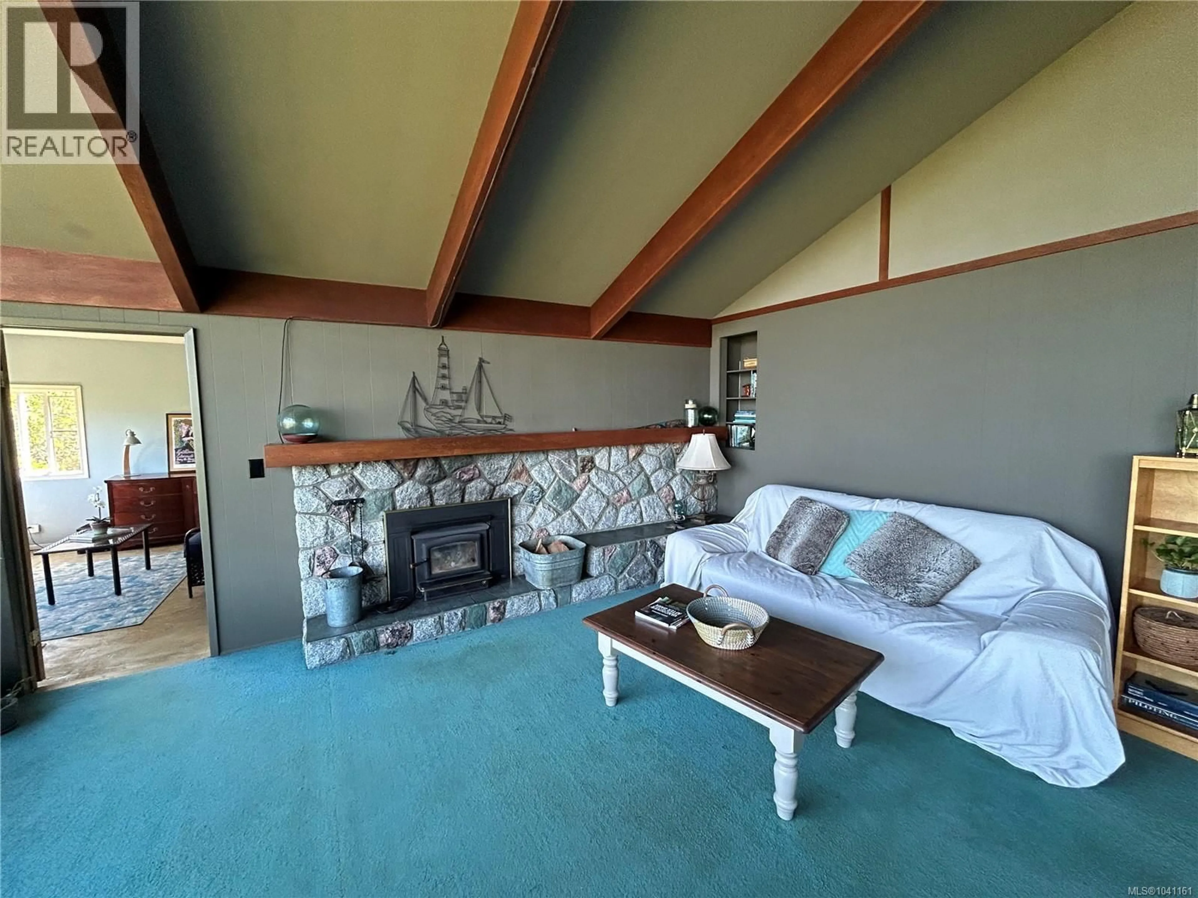 Living room with furniture, unknown for 1711 PAVENHAM ROAD, Cowichan Bay British Columbia V0R1N1