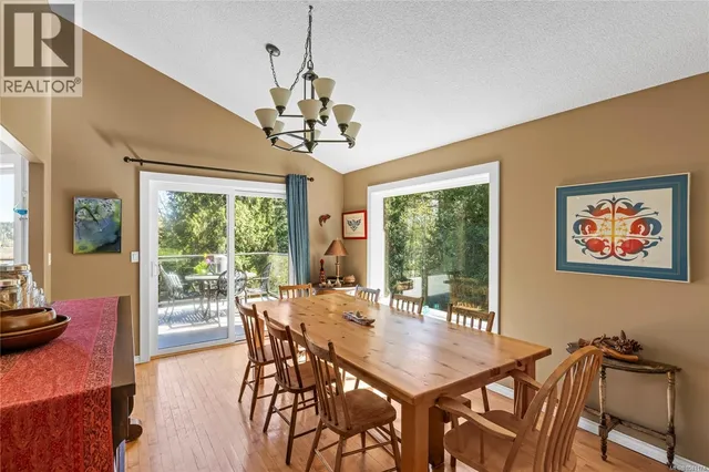 13361 PROSPECT DRIVE, Ladysmith 5
