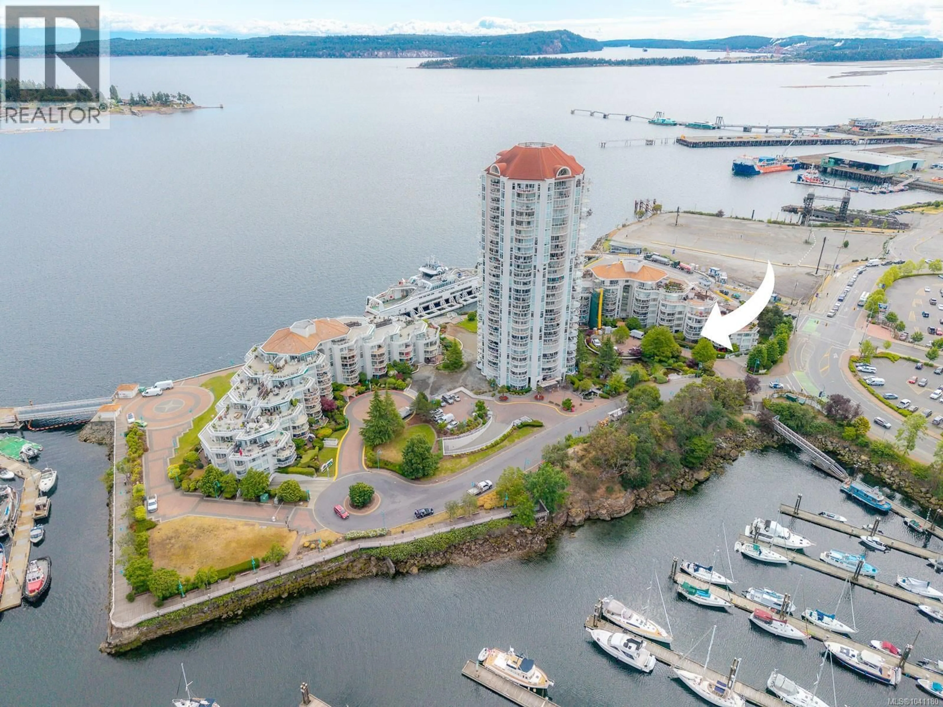 A pic from outside/outdoor area/front of a property/back of a property/a pic from drone, water/lake/river/ocean view for 203 - 158 PROMENADE DRIVE, Nanaimo British Columbia V9R6M7