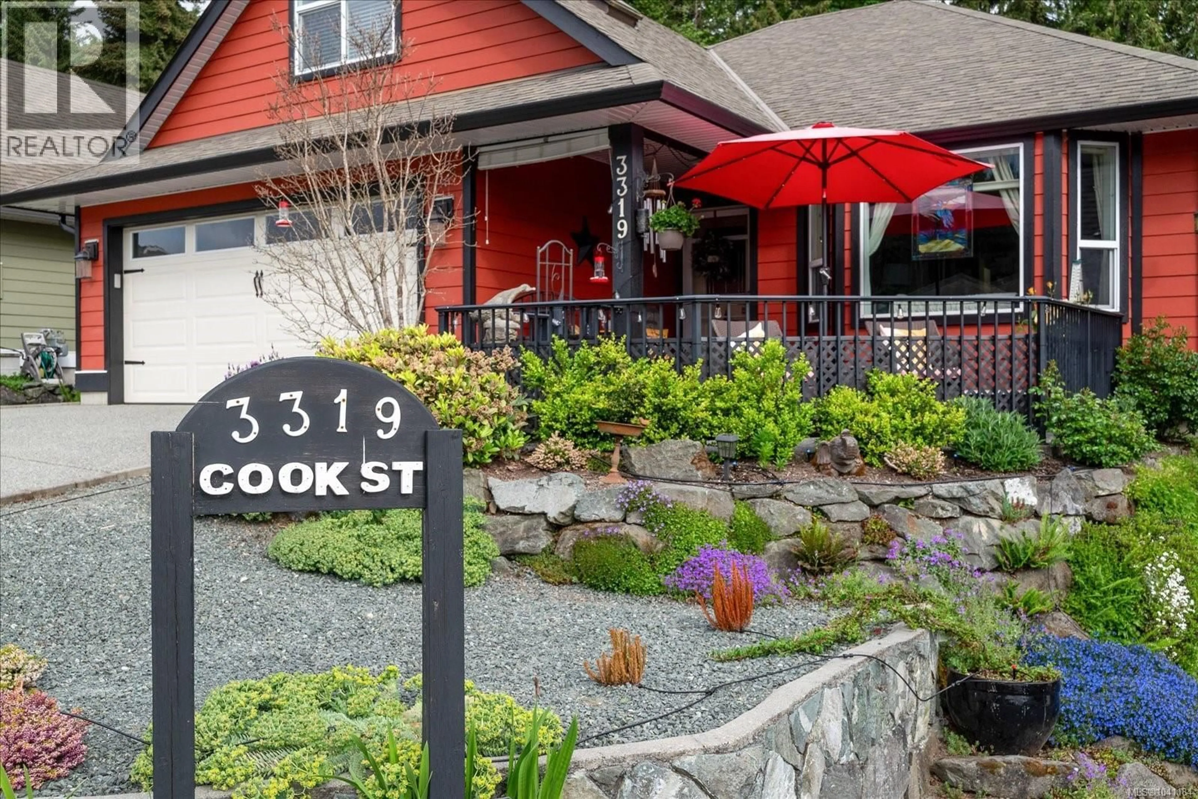Patio, street for 3319 COOK STREET, Chemainus British Columbia V0R1K2