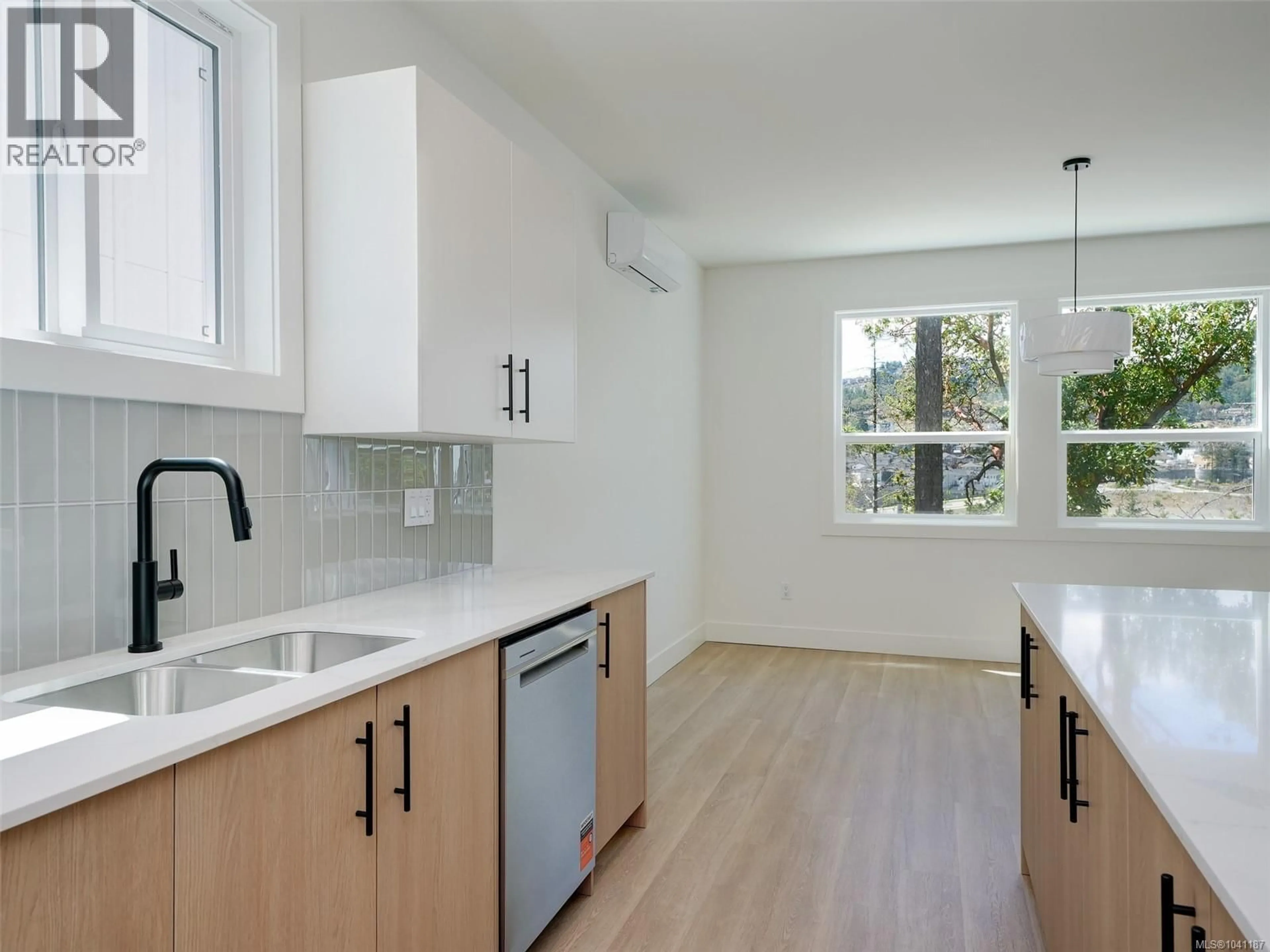 Unknown for 671 MADRONA PLACE, Langford British Columbia V9B6C6