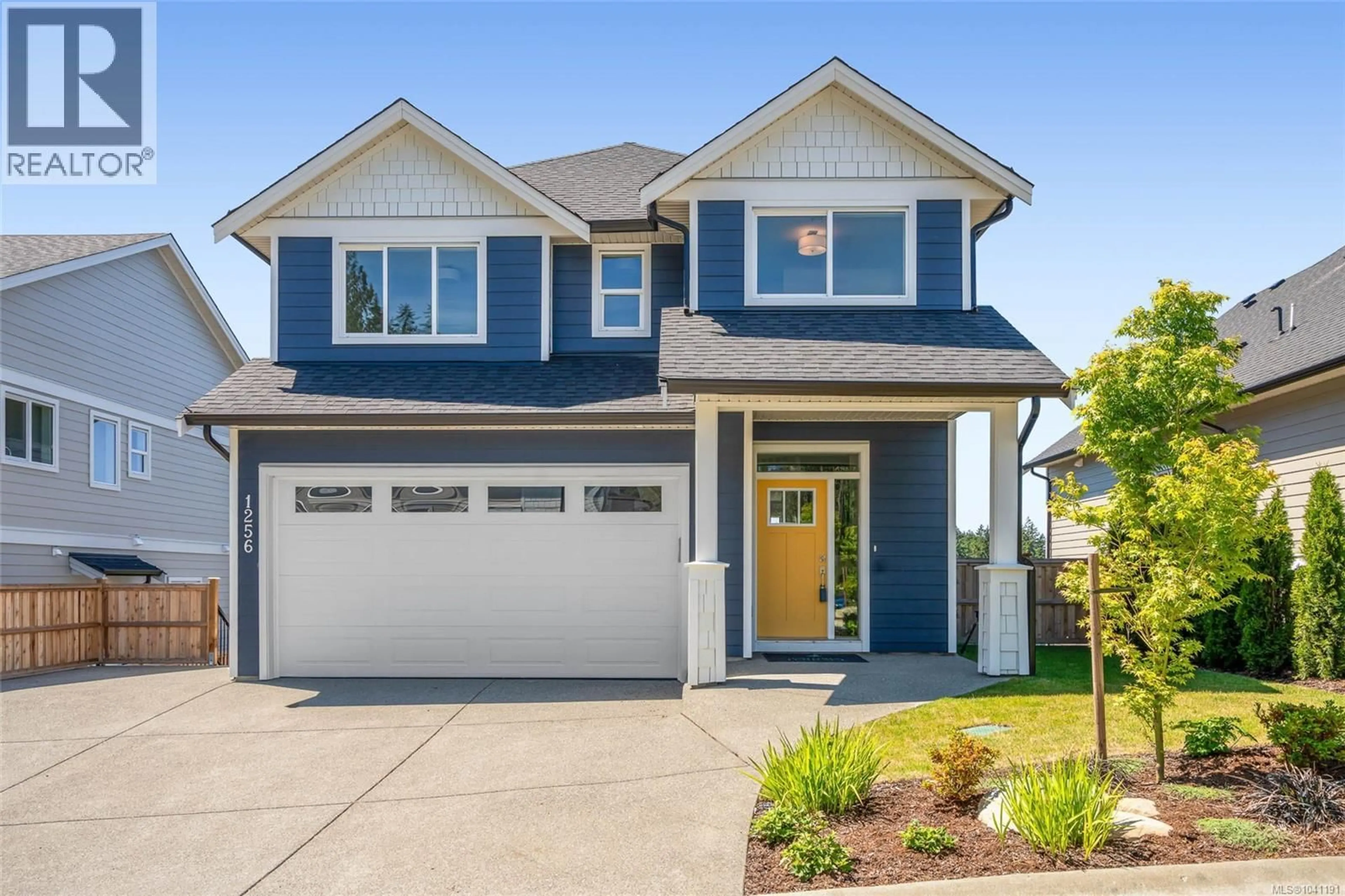 Home with vinyl exterior material, street for 1256 ASHMORE TERRACE, Langford British Columbia V9C0S6
