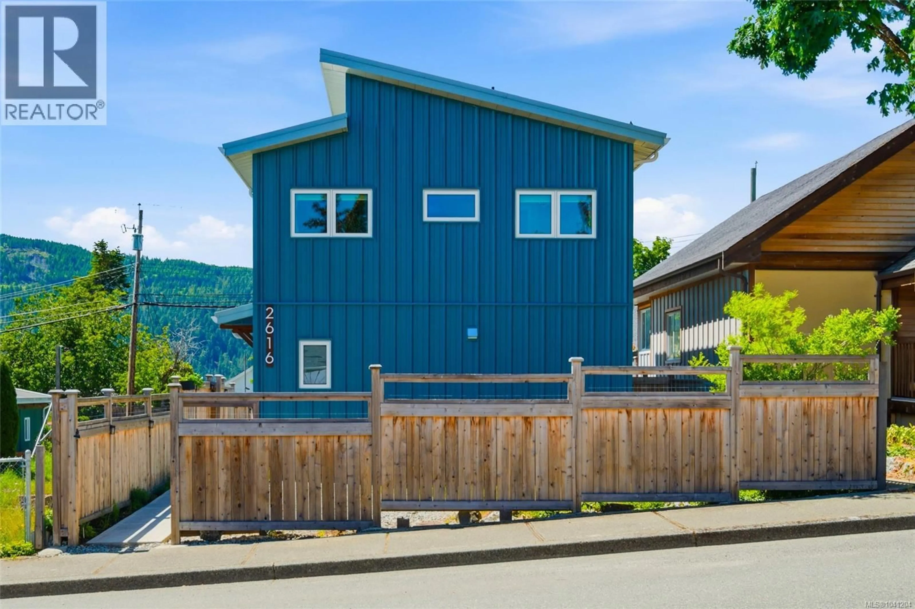 Home with vinyl exterior material, unknown for 2616 3RD AVENUE, Port Alberni British Columbia V9Y2B4